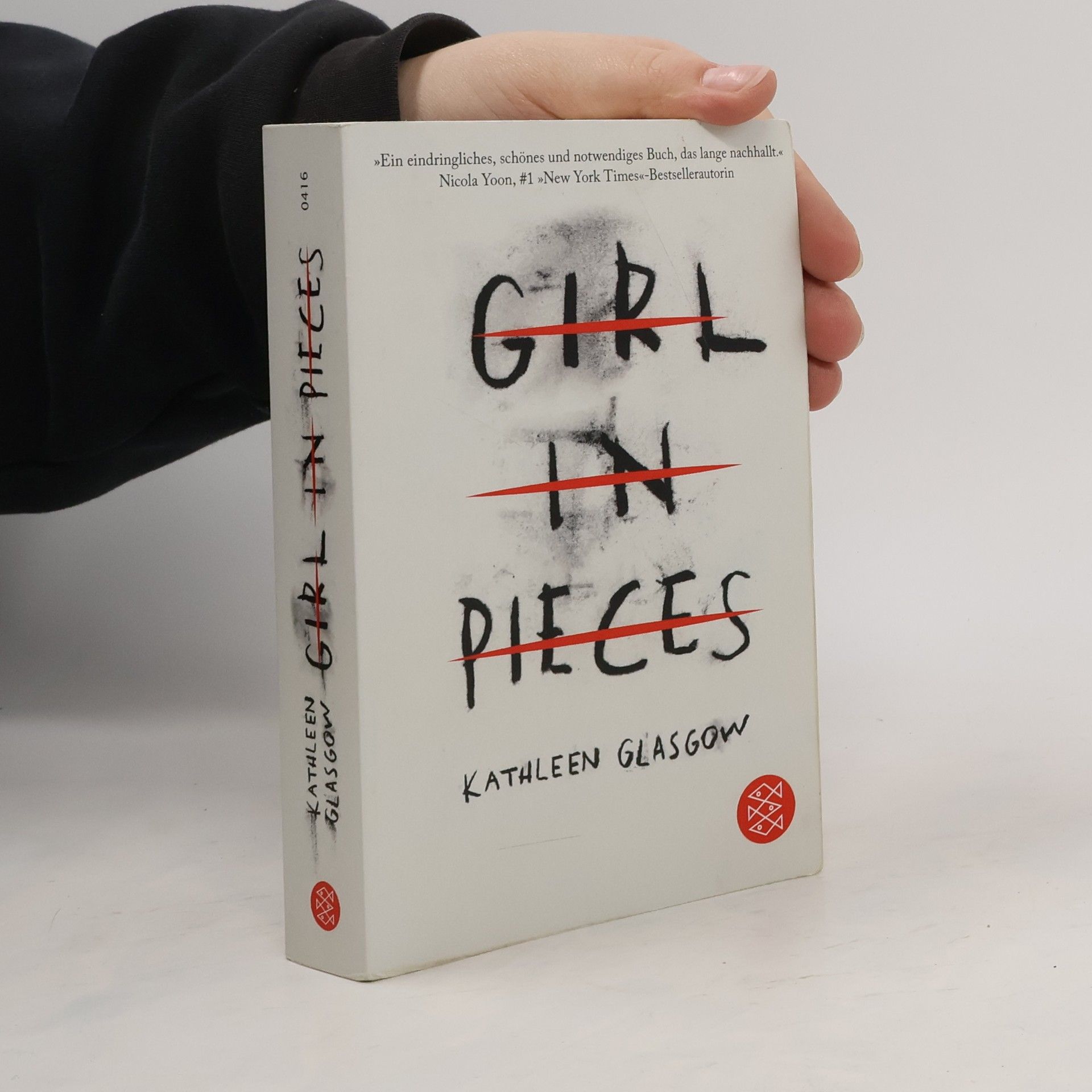 Kathleen Glasgow Girl in pieces