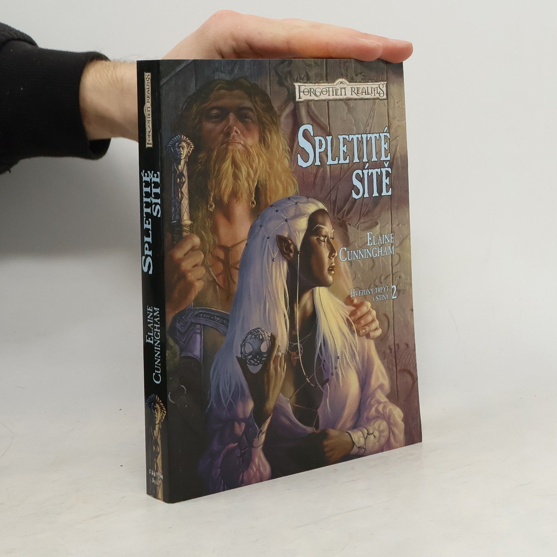 Elaine Cunningham Spletité sítě. Hvězdný třpyt a stíny (2. díl)