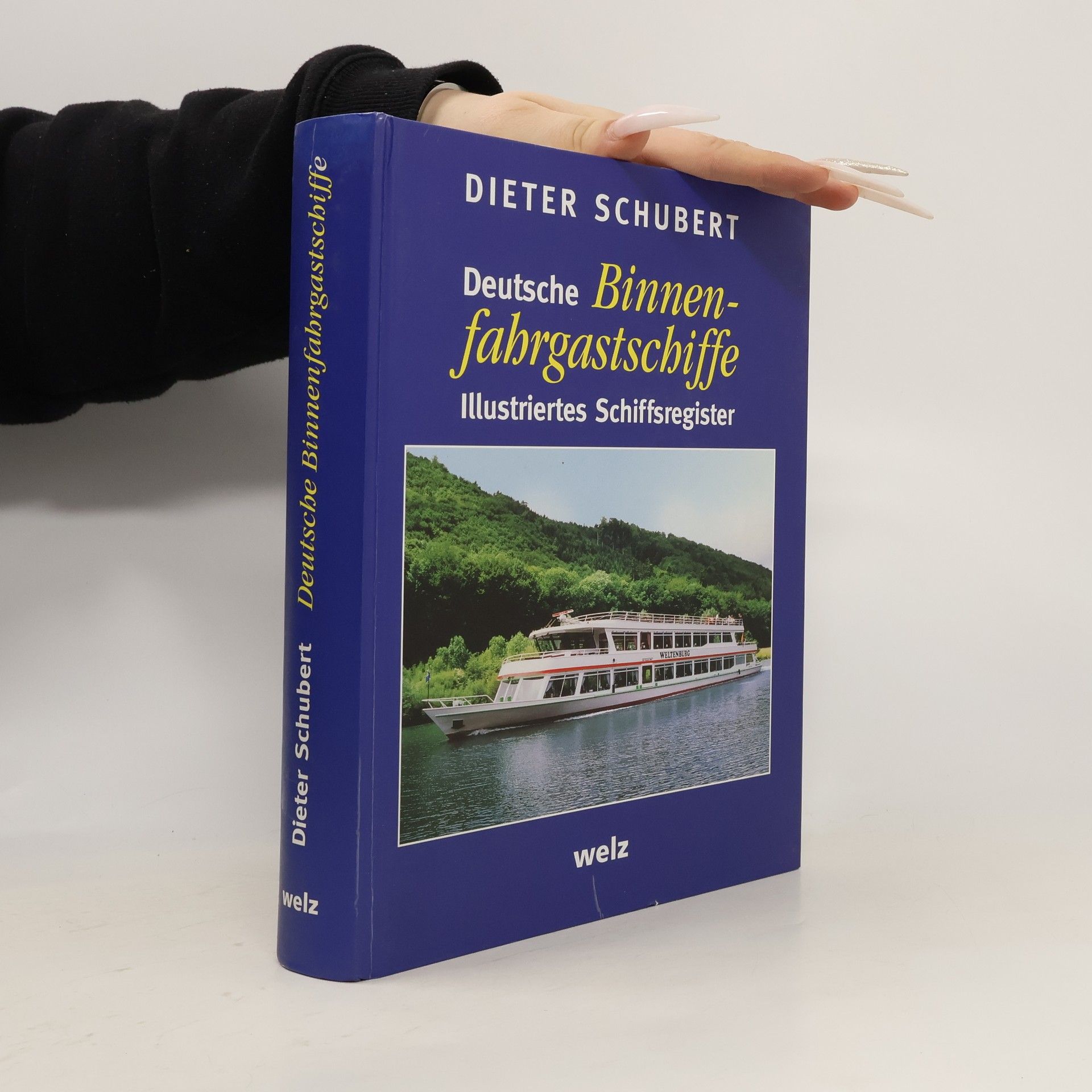 Deutsche Binnenfahrgastschiffe