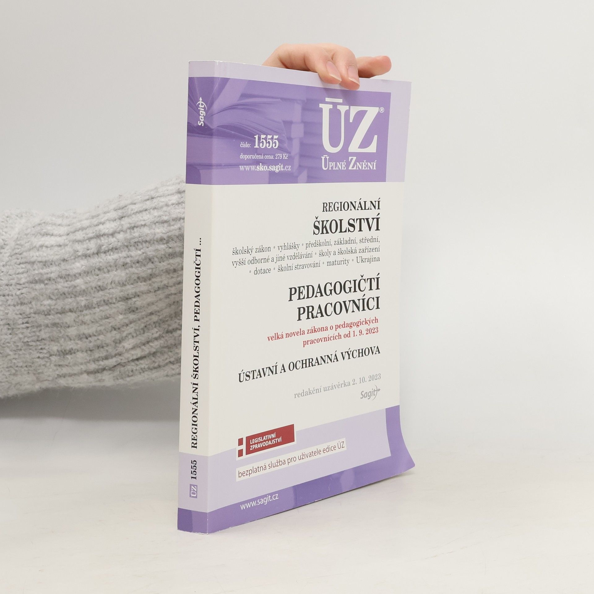 Autores varios ÚZ 1555 Regionální školství, Pedagogičtí pracovníci