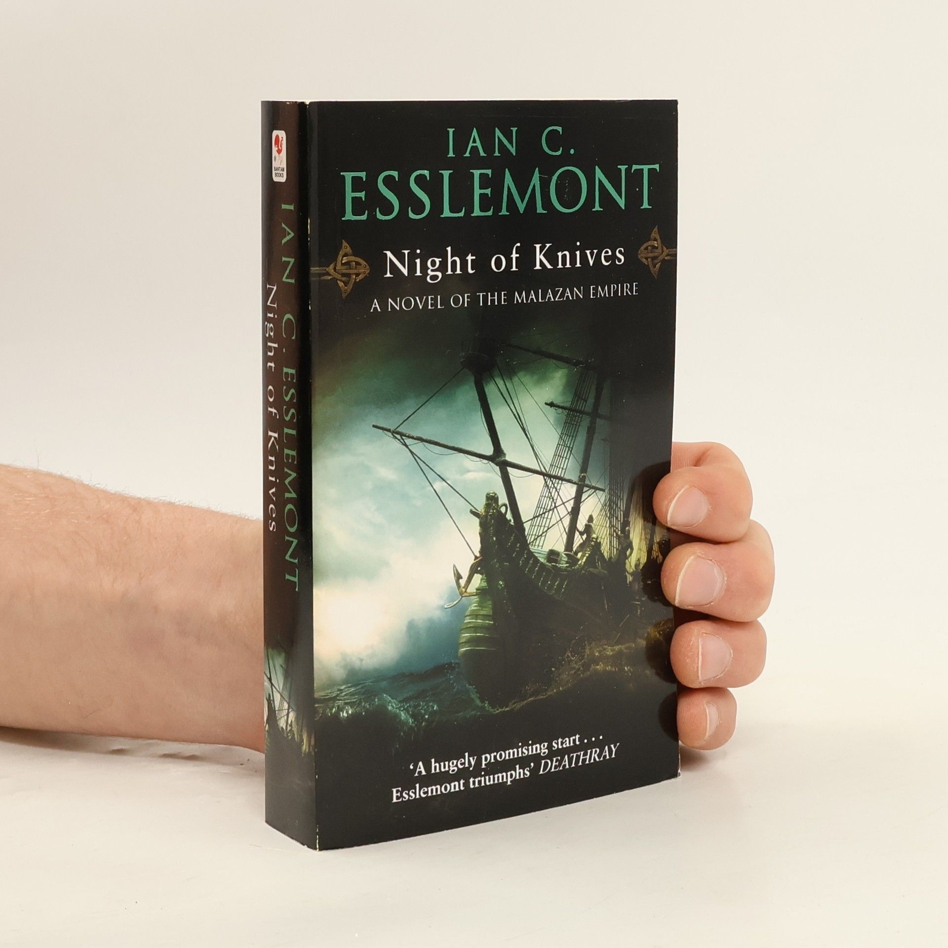 Ian Cameron Esslemont Night of Knives