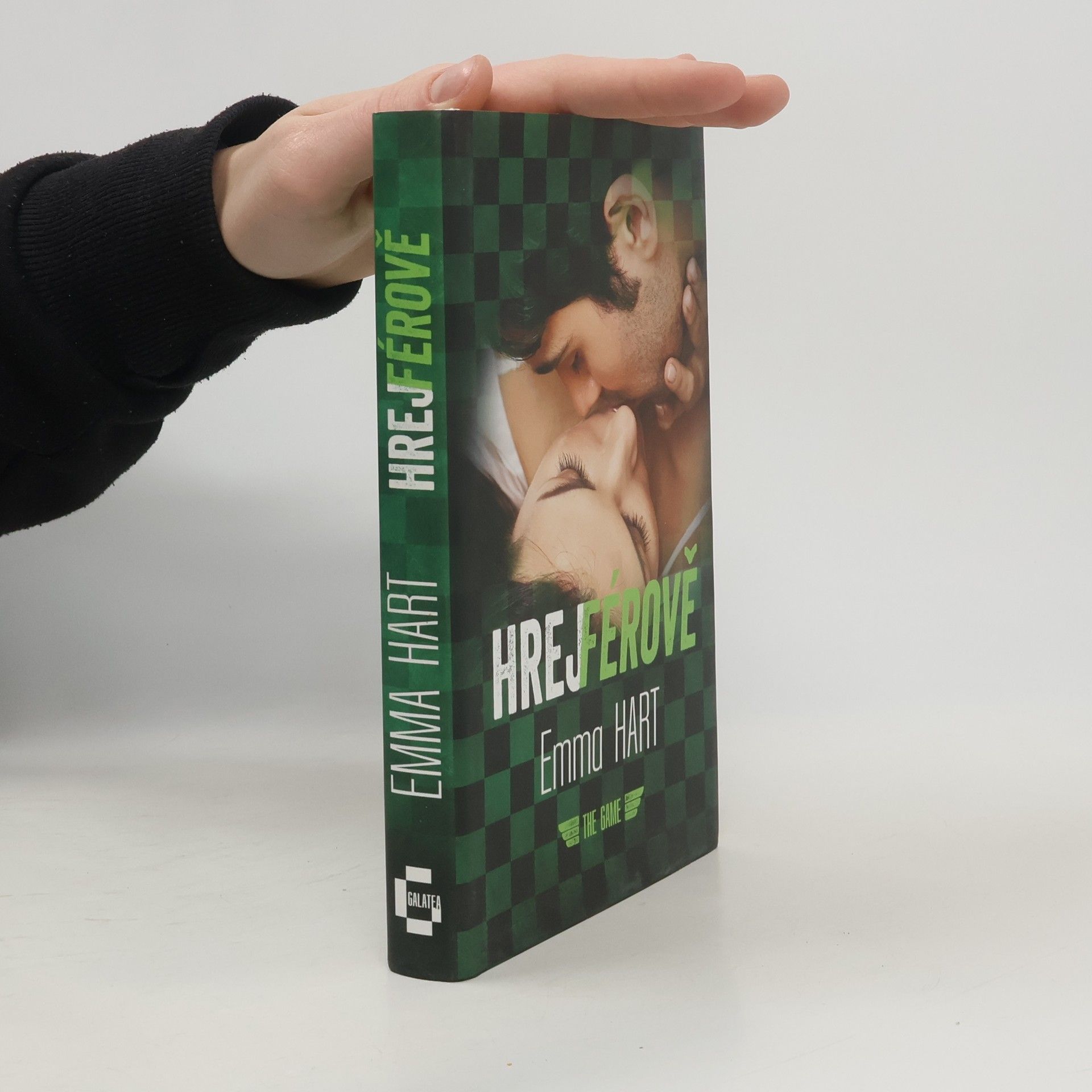 Emma Hart Hrej férově