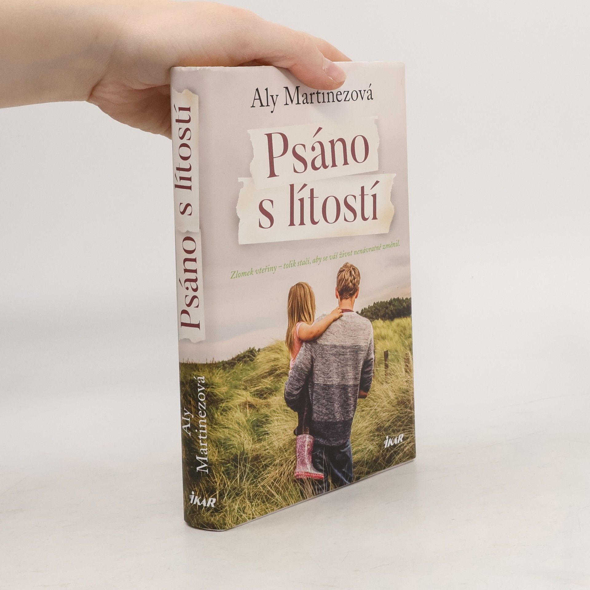 Aly Martinez Psáno s lítostí