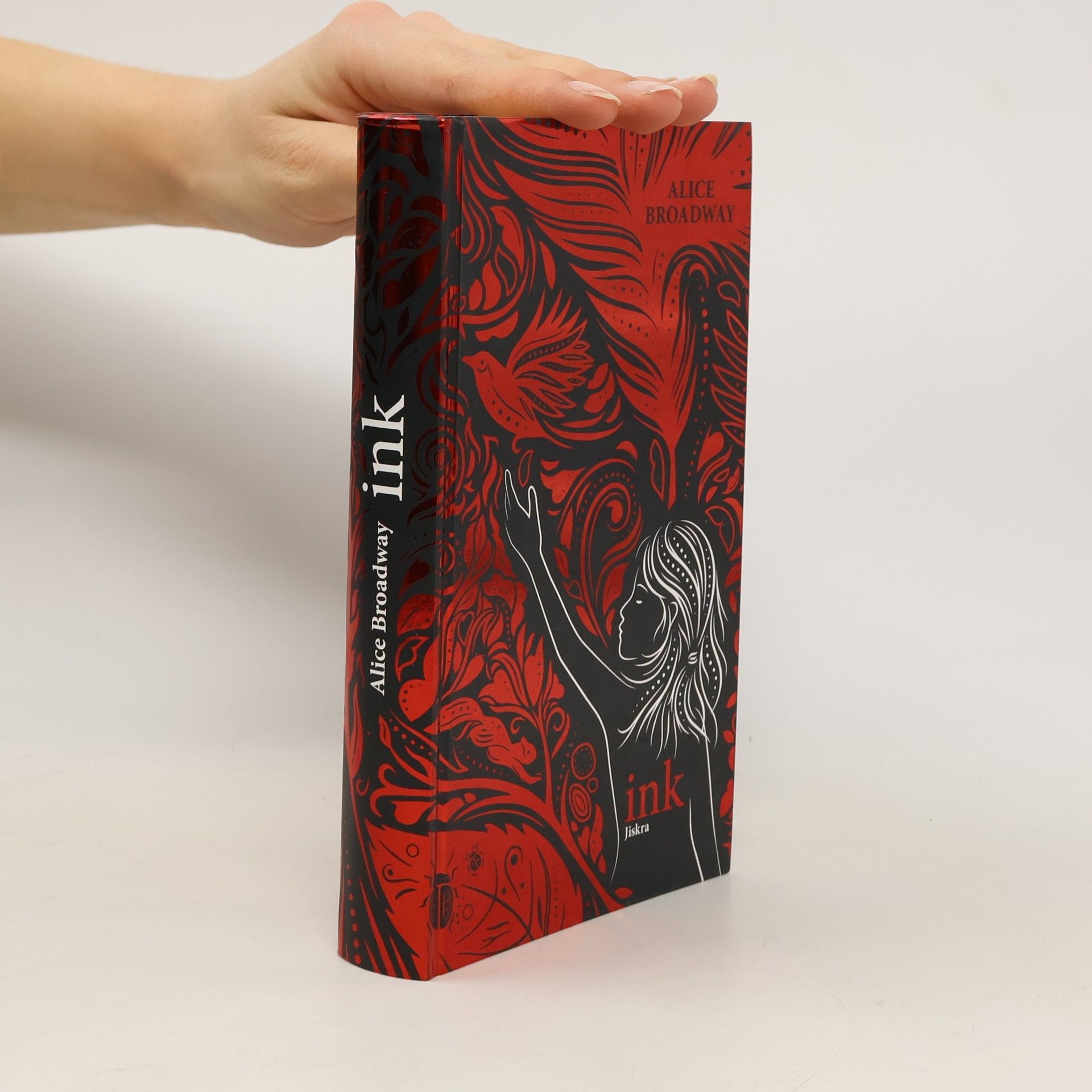 Alice Broadway Ink. Jiskra