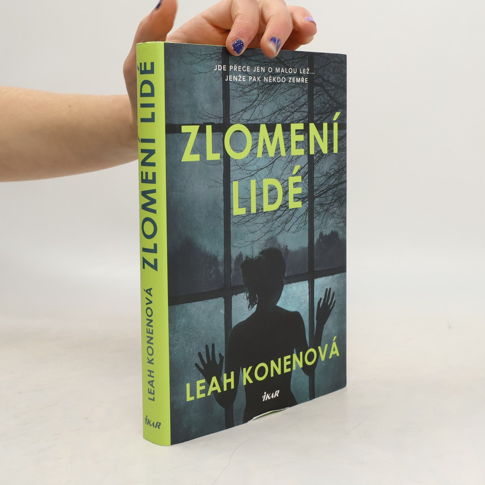 Leah Konen Zlomení lidé