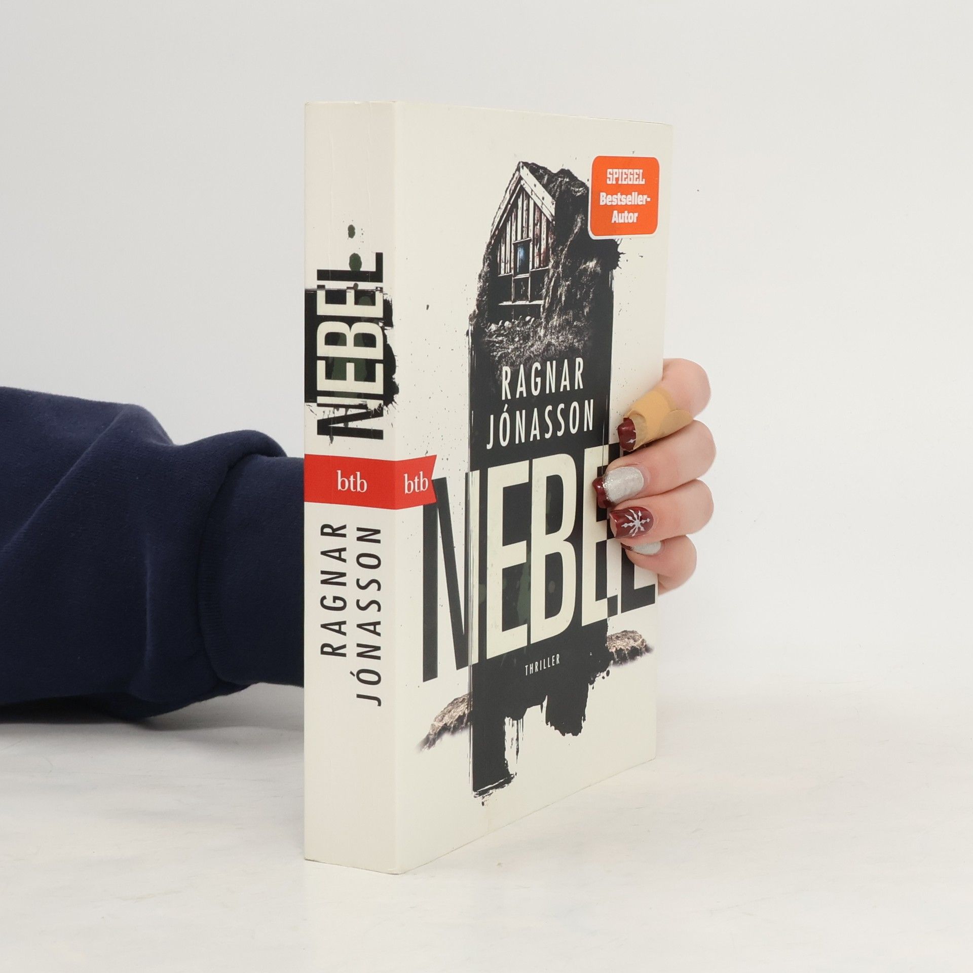 Ragnar Jónasson Nebel