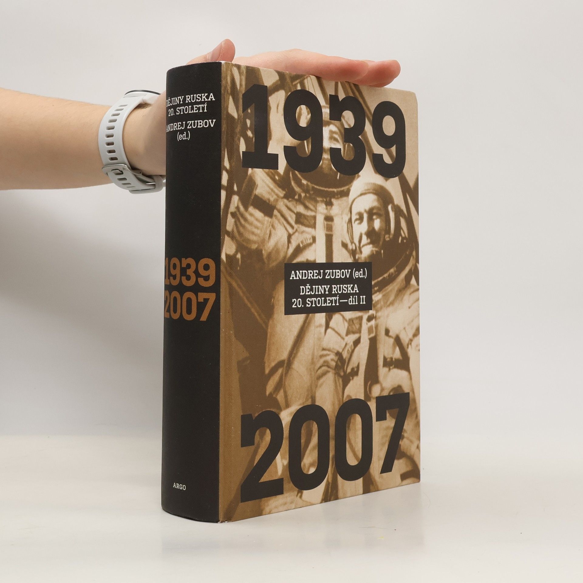 Dějiny Ruska 20. století. Díl II, 1939-2007