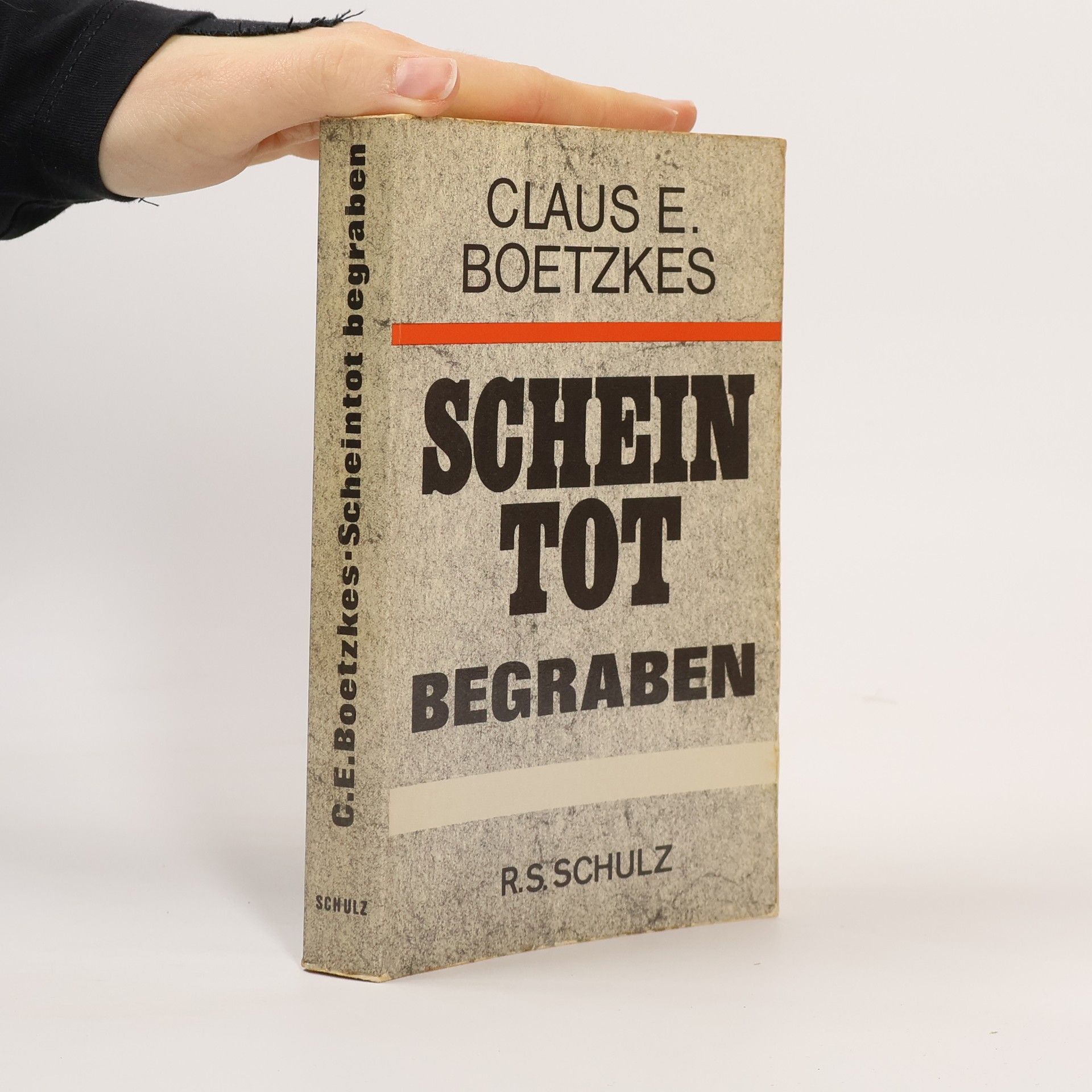 Claus-Erich Boetzkes Scheintot begraben