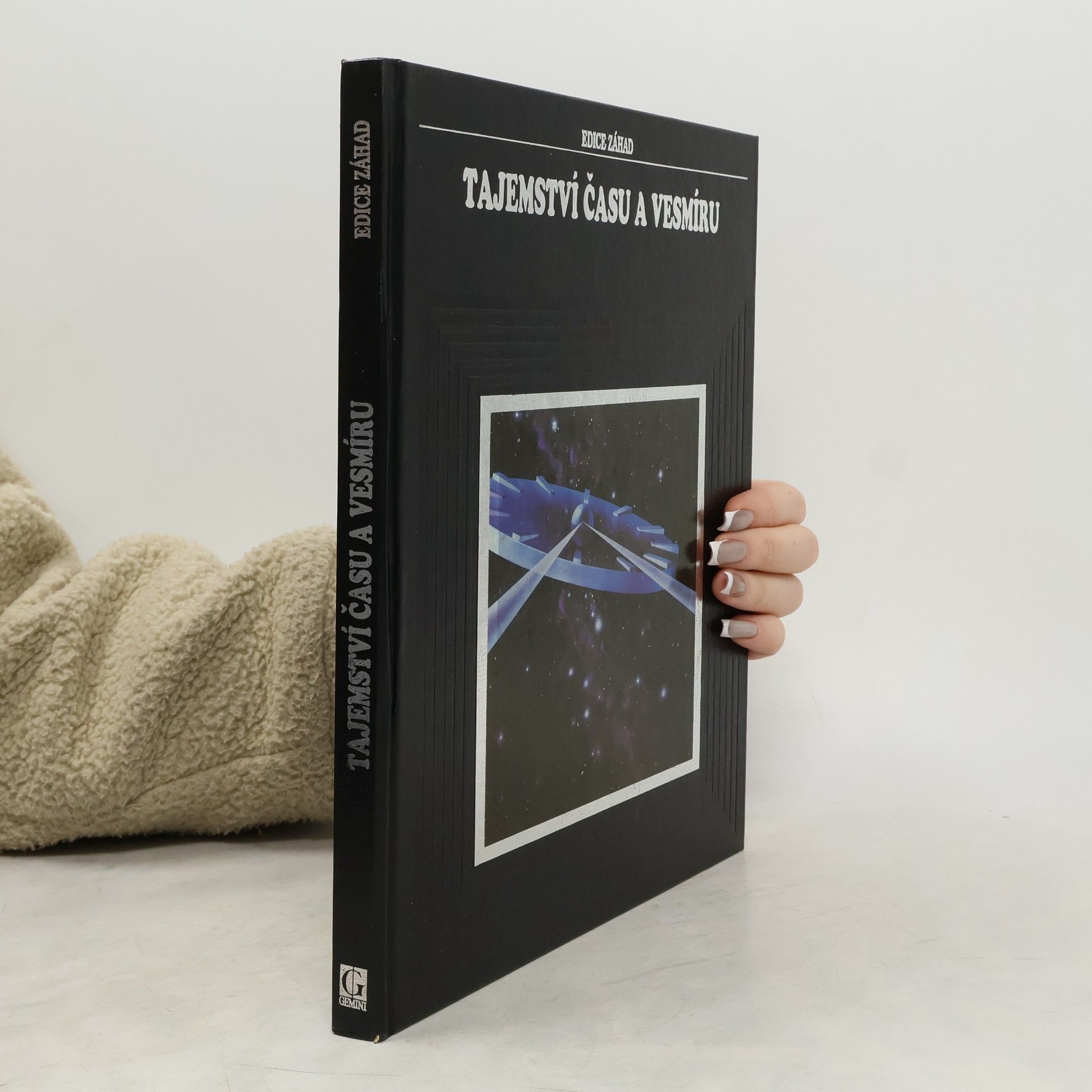 Tajemství času a vesmíru
