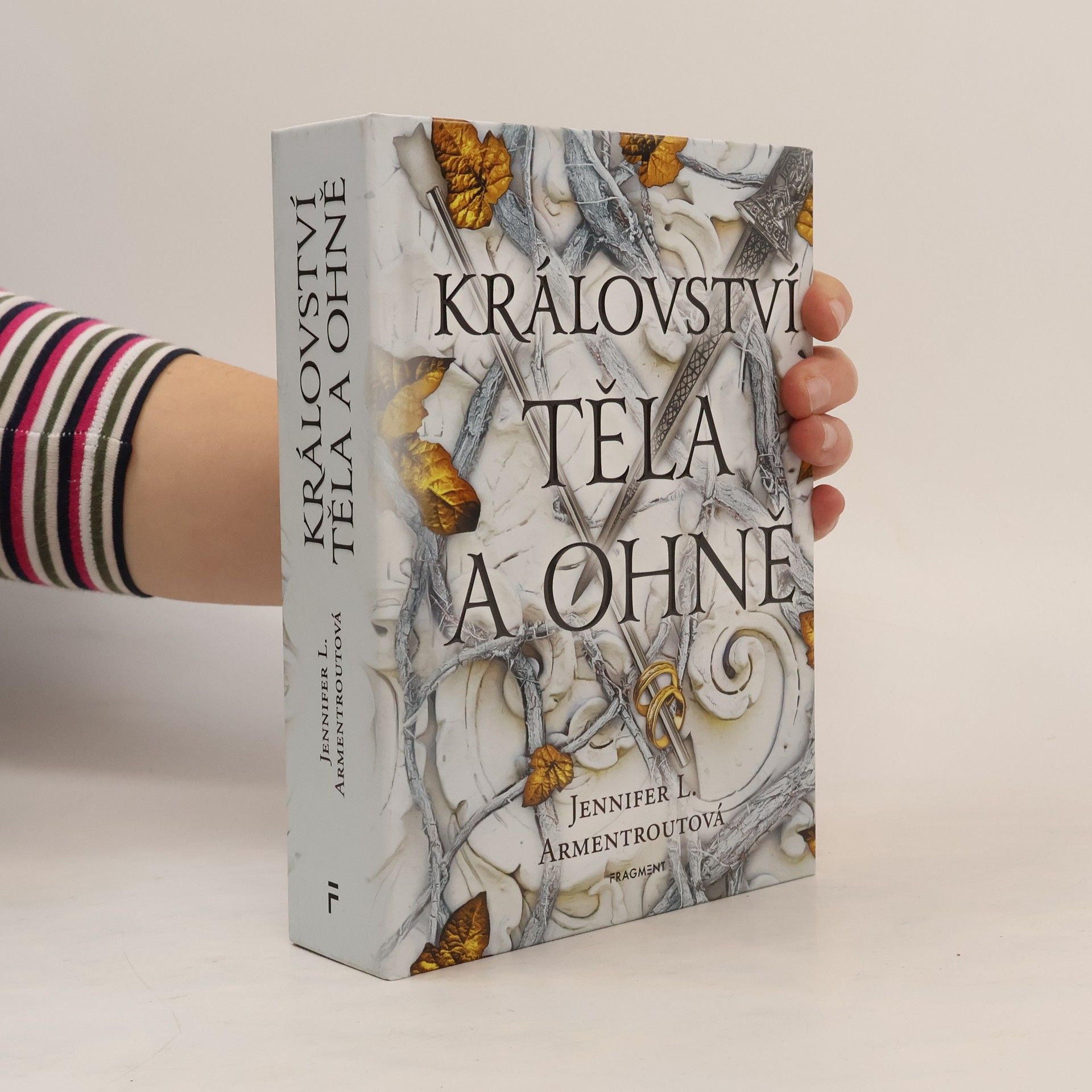 Jennifer L. Armentrout Království těla a ohně