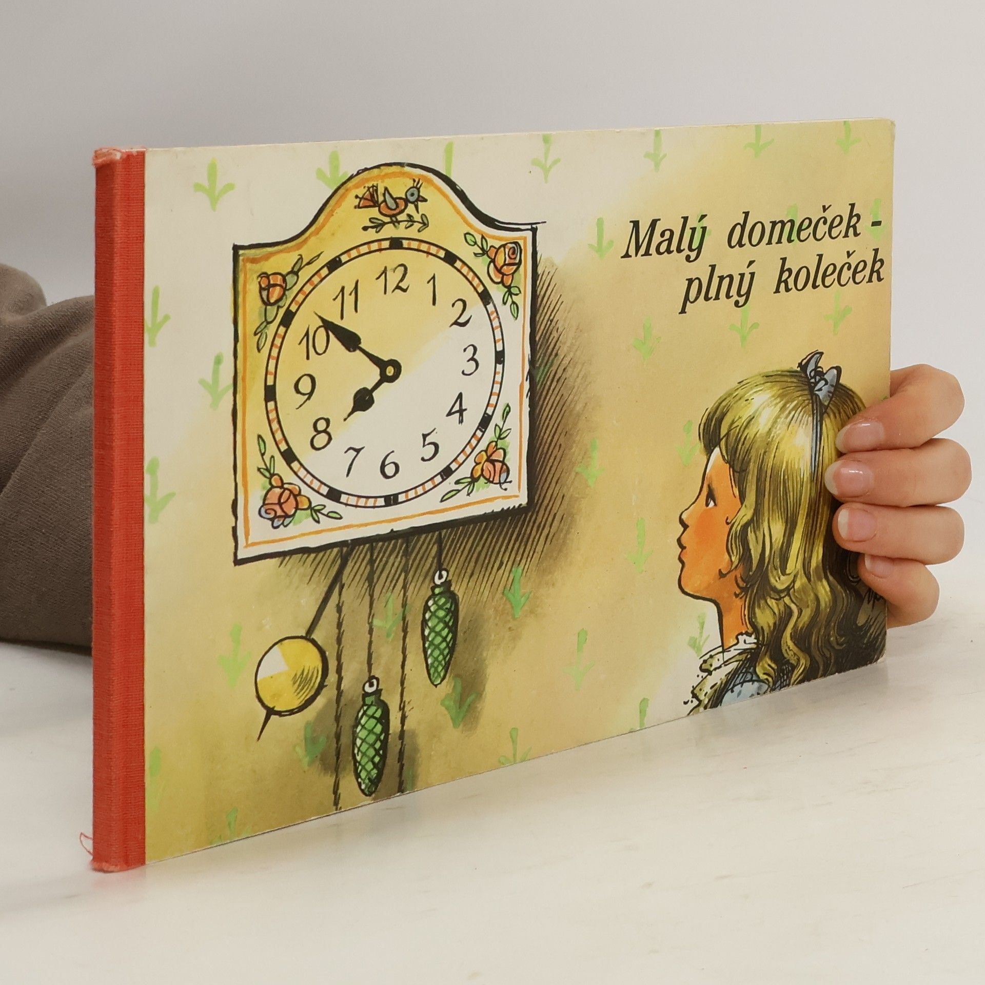 Malý domeček plný koleček