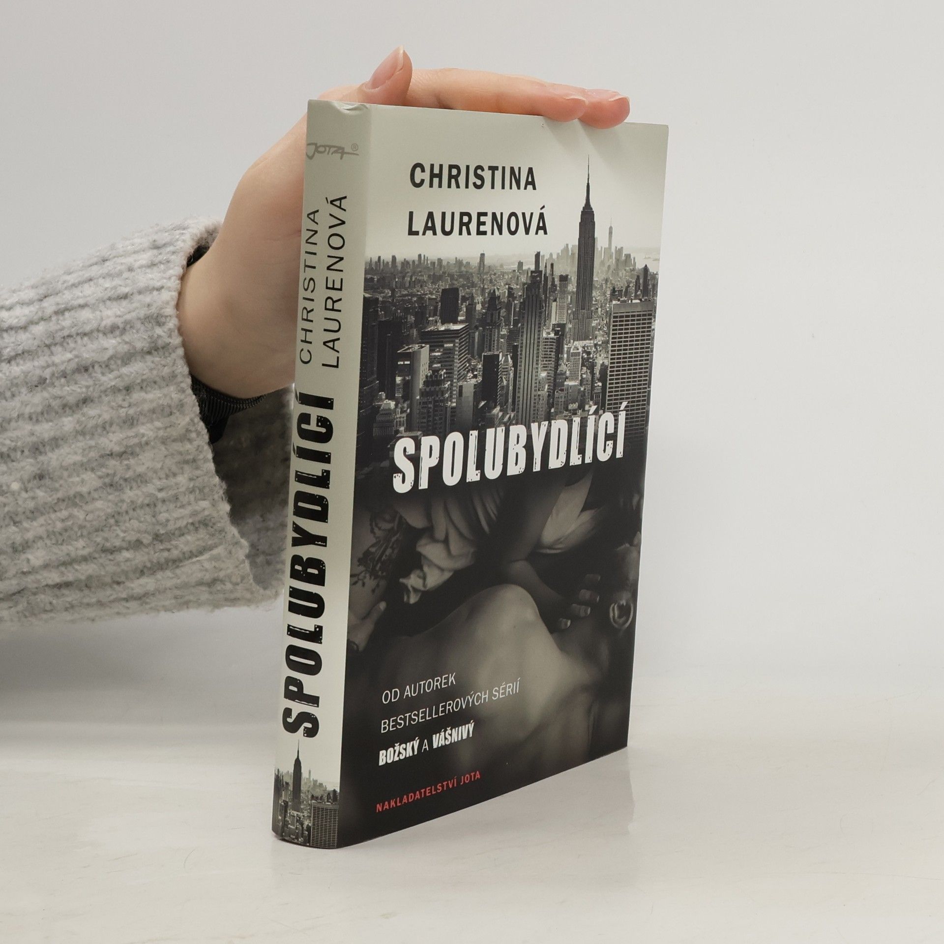 Christina Lauren Spolubydlící