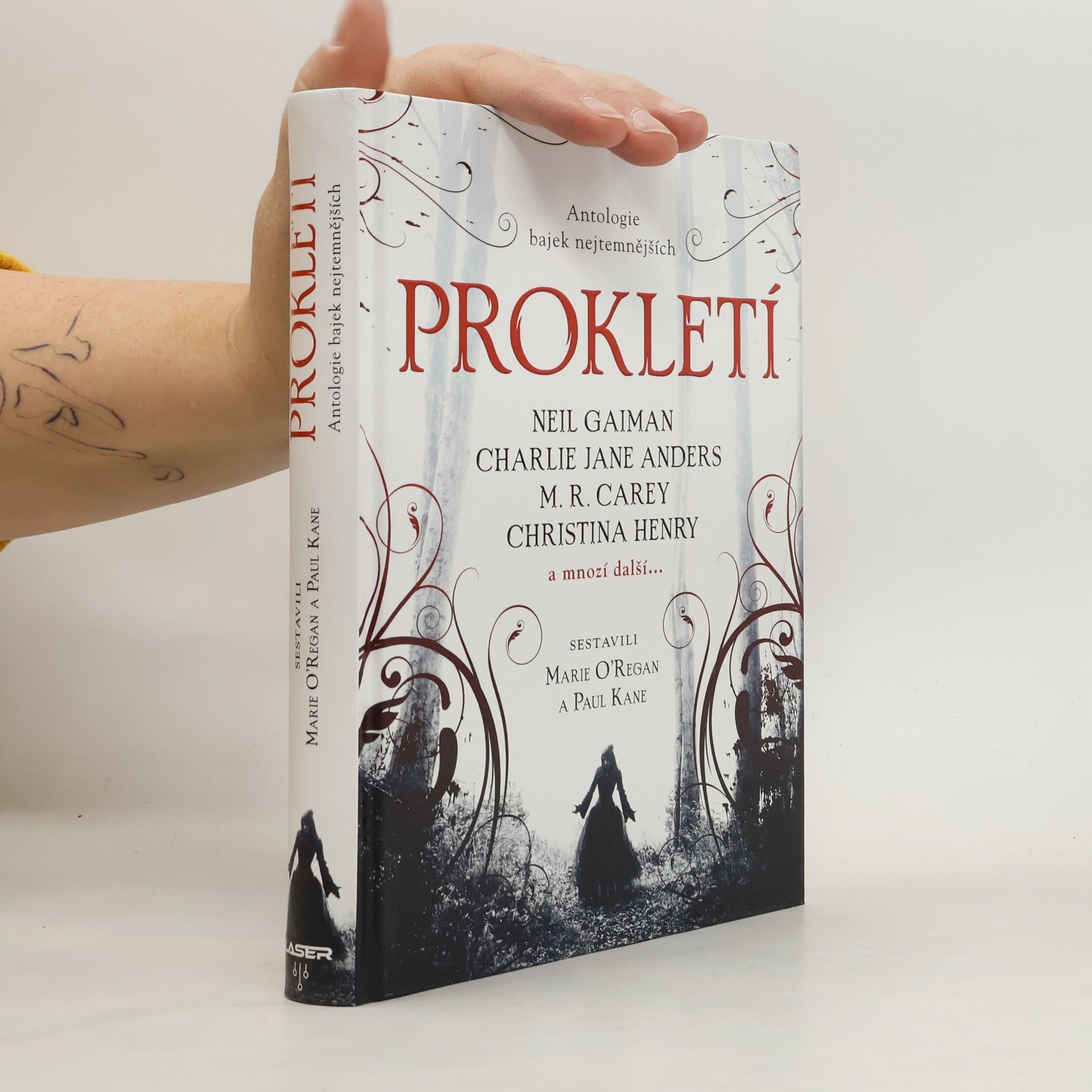 Angela Slatter Prokletí : antologie bajek nejtemnějších