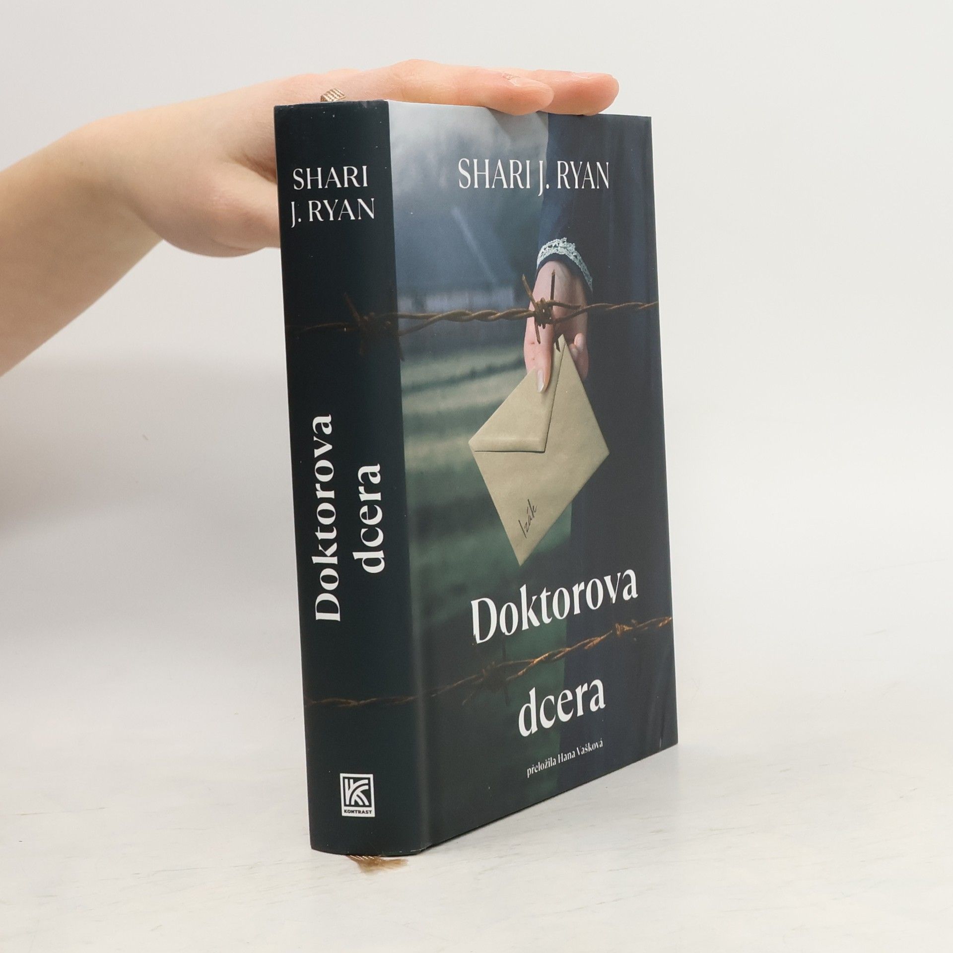 Shari J. Ryan Doktorova dcera