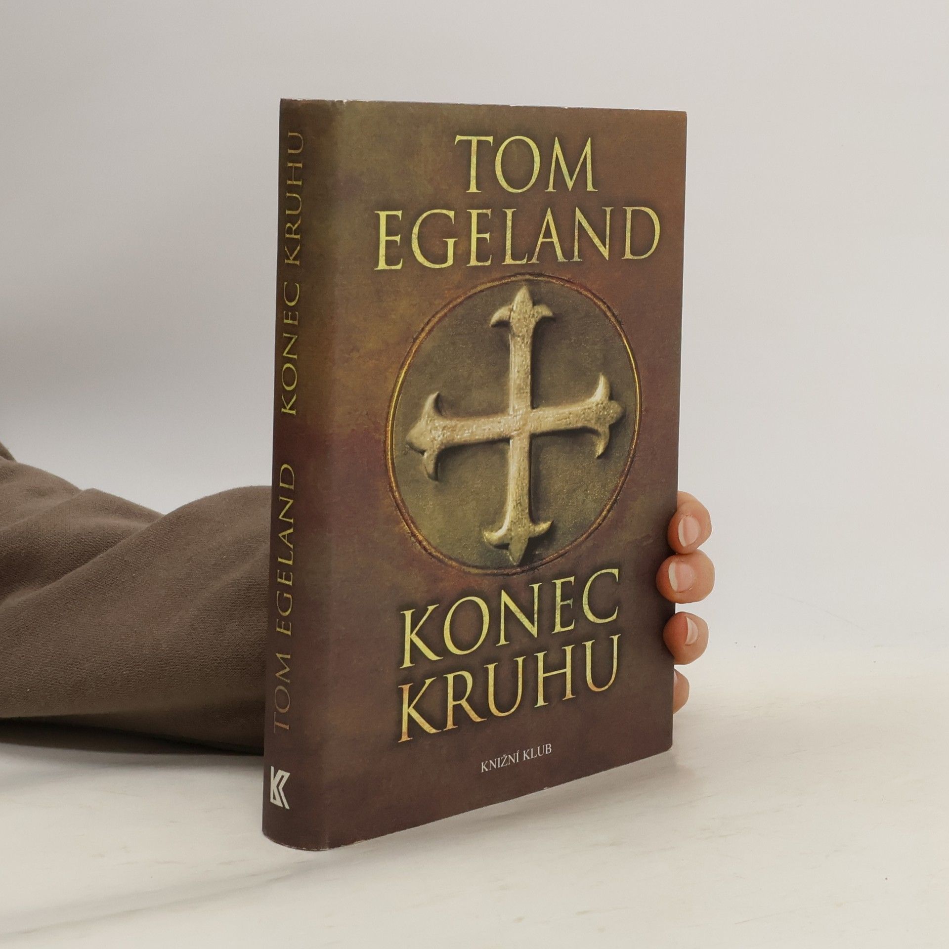 Tom Egeland Konec kruhu