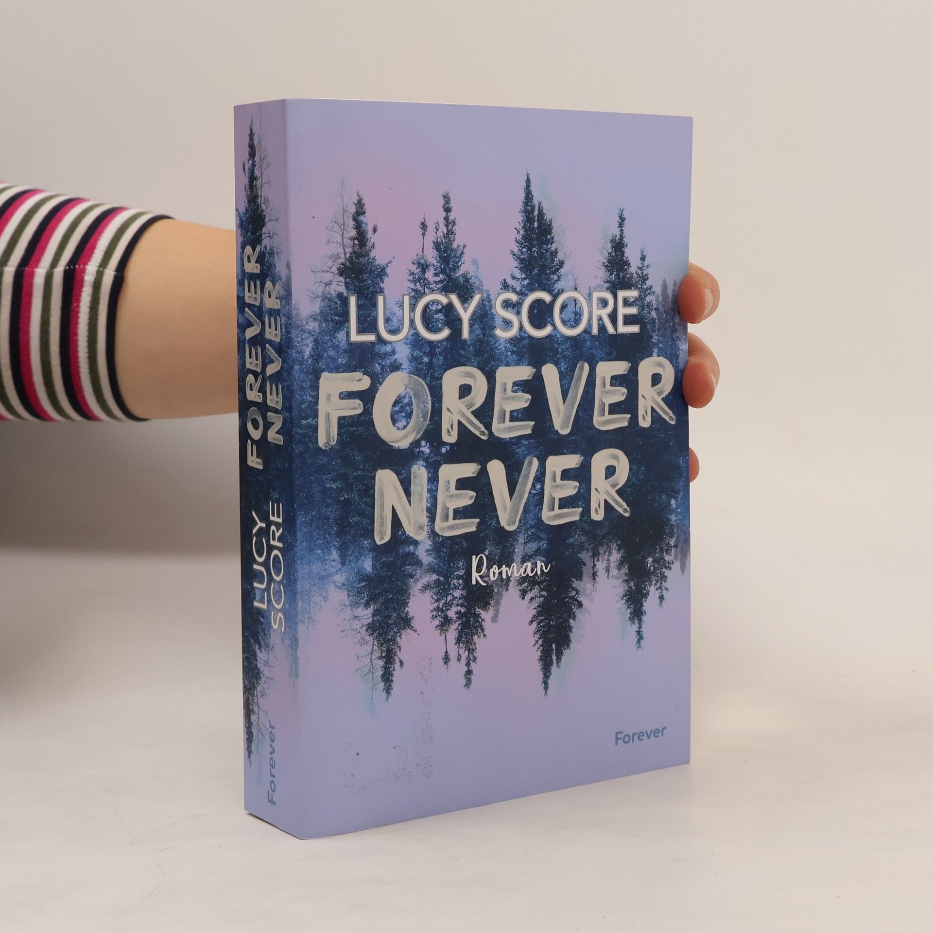 Lucy Score Forever Never