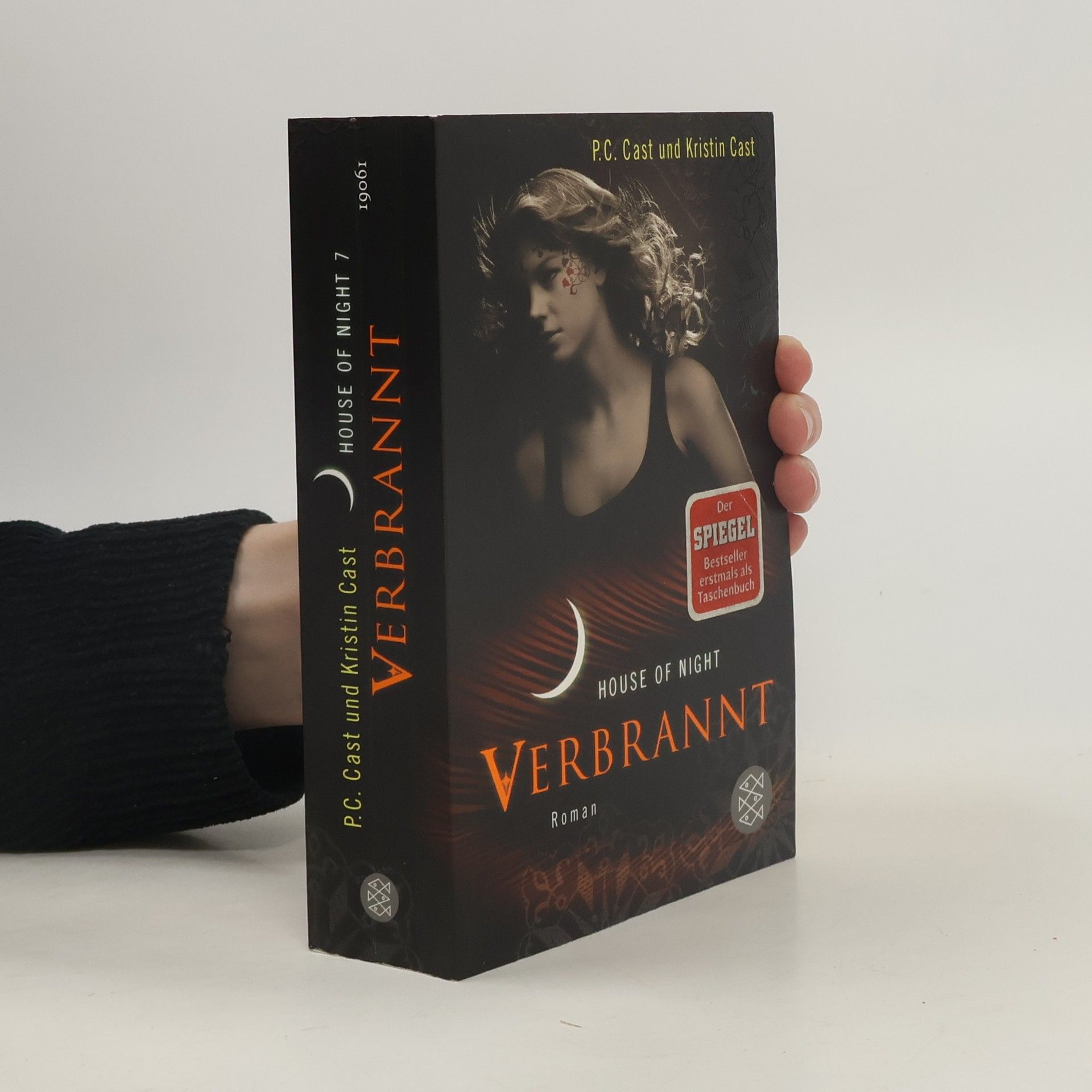P. C. Castová House of Night 7. Verbrannt