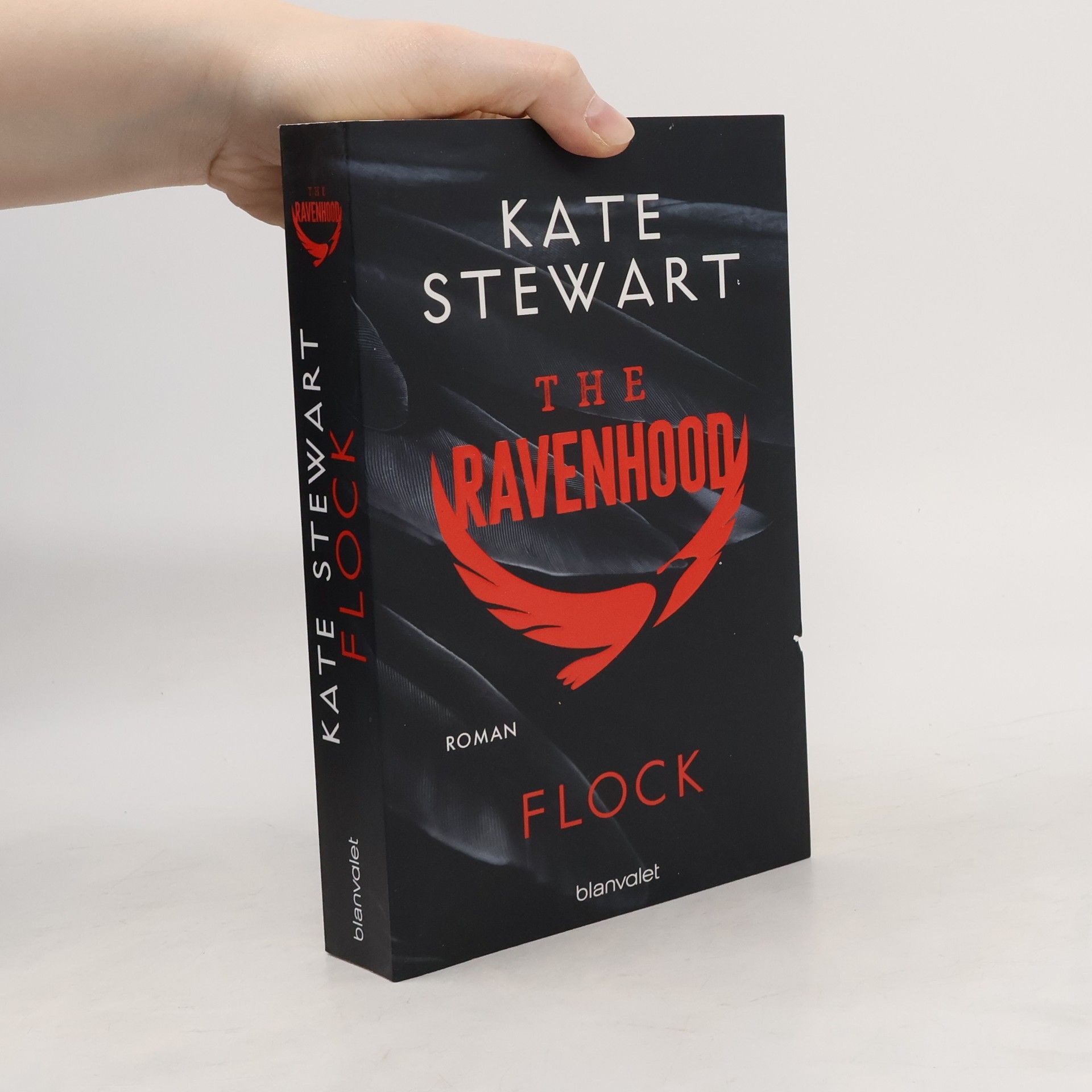 Kate Stewart The Ravenhood - Flock
