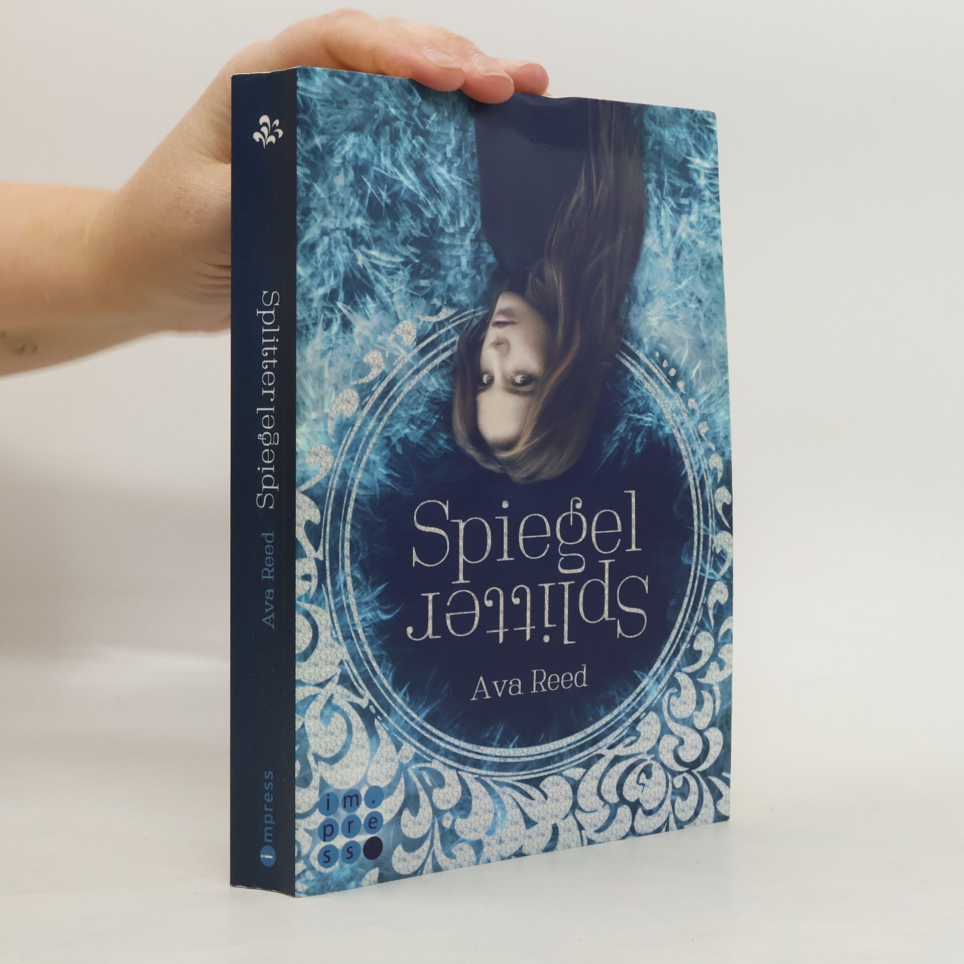 Ava Reed Spiegelsplitter