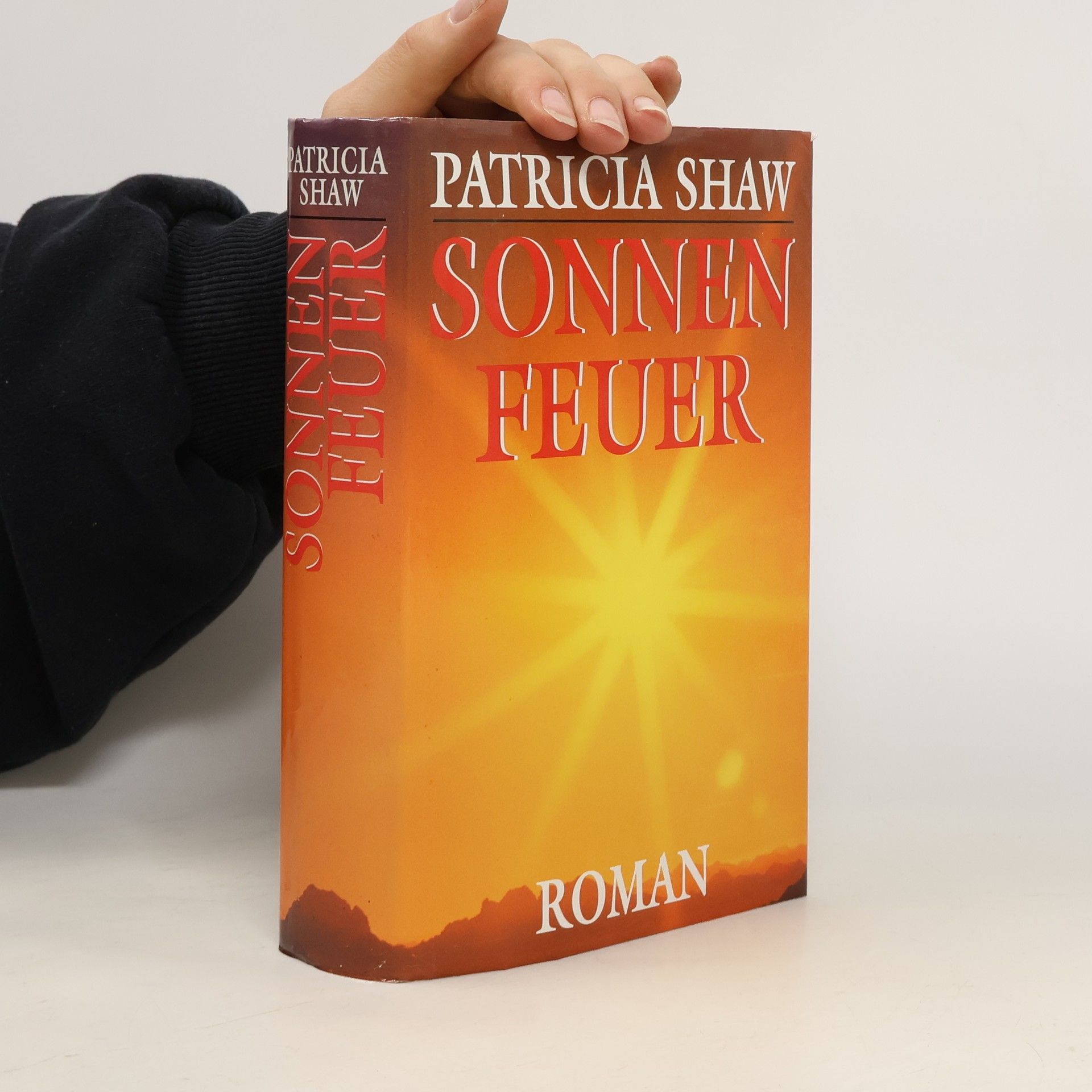 Patricia Shaw Sonnenfeuer