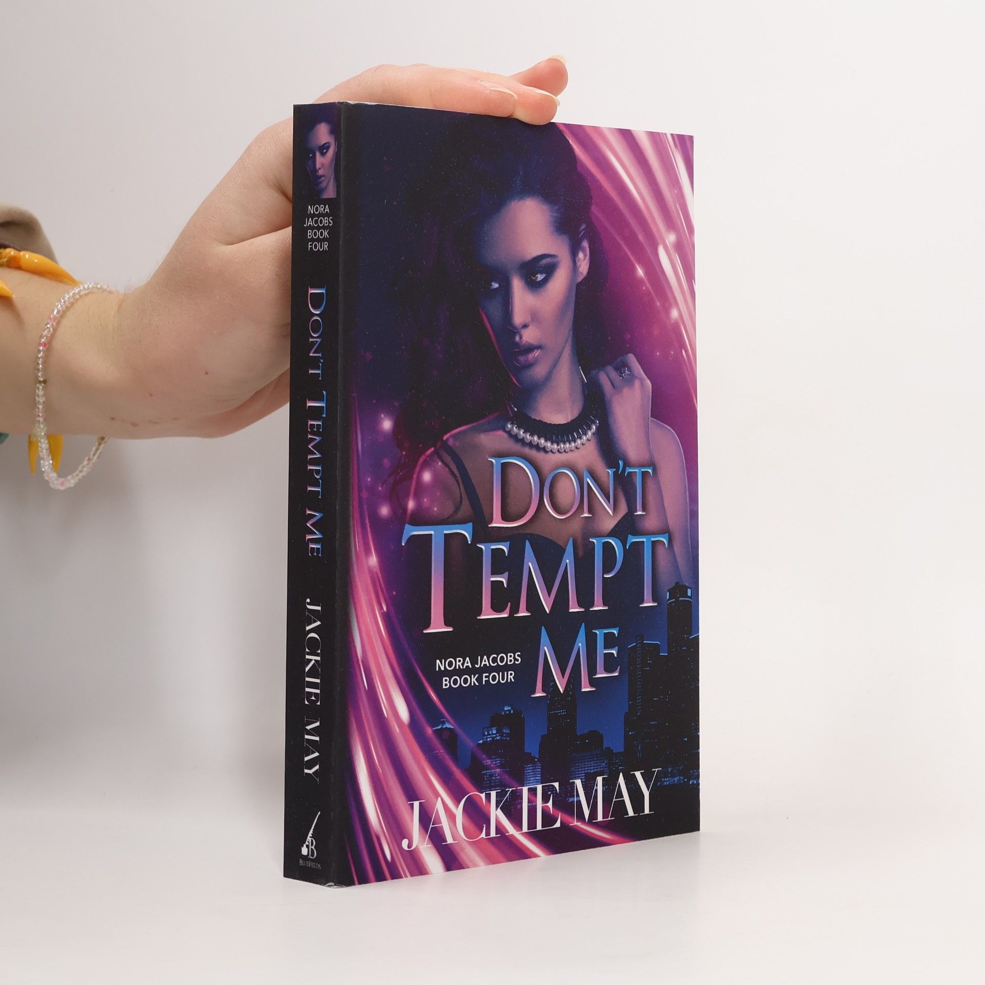 Jackie May Nora Jacobs - 4: Don't Tempt Me