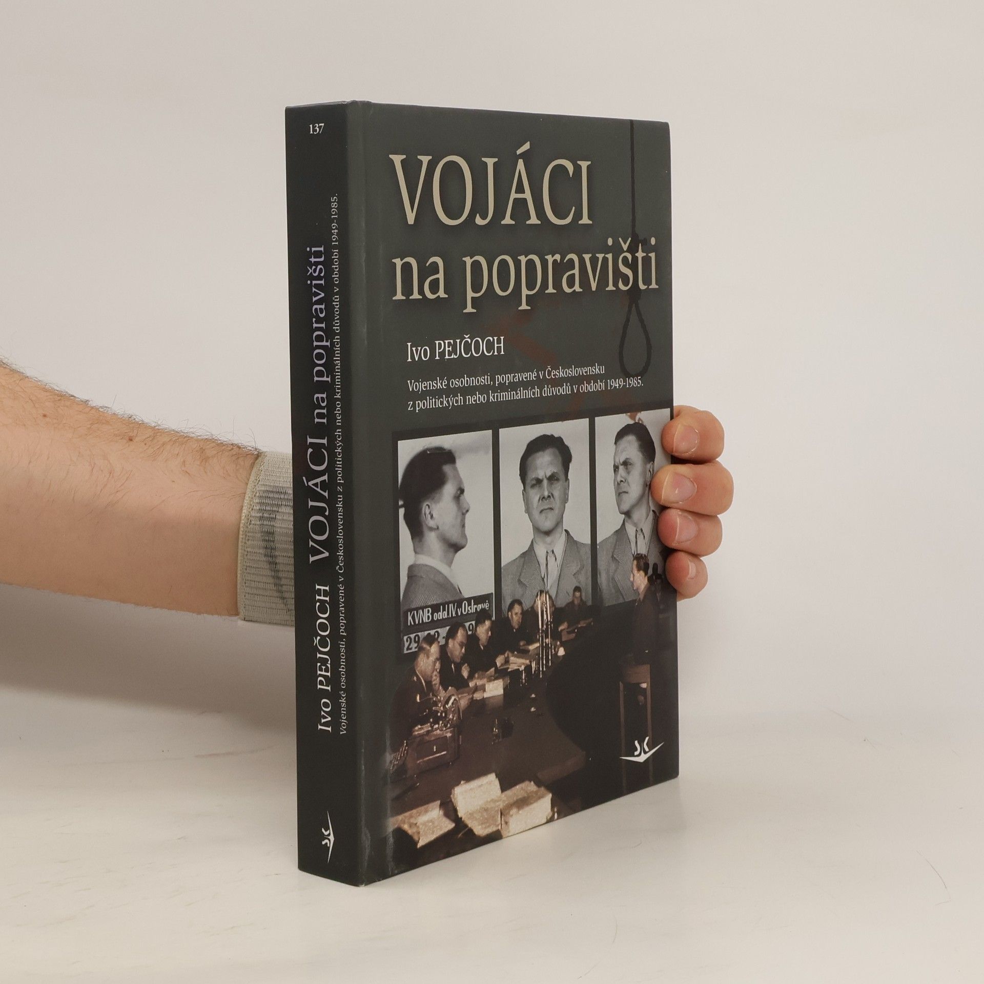 Ivo Pejčoch Vojáci na popravišti