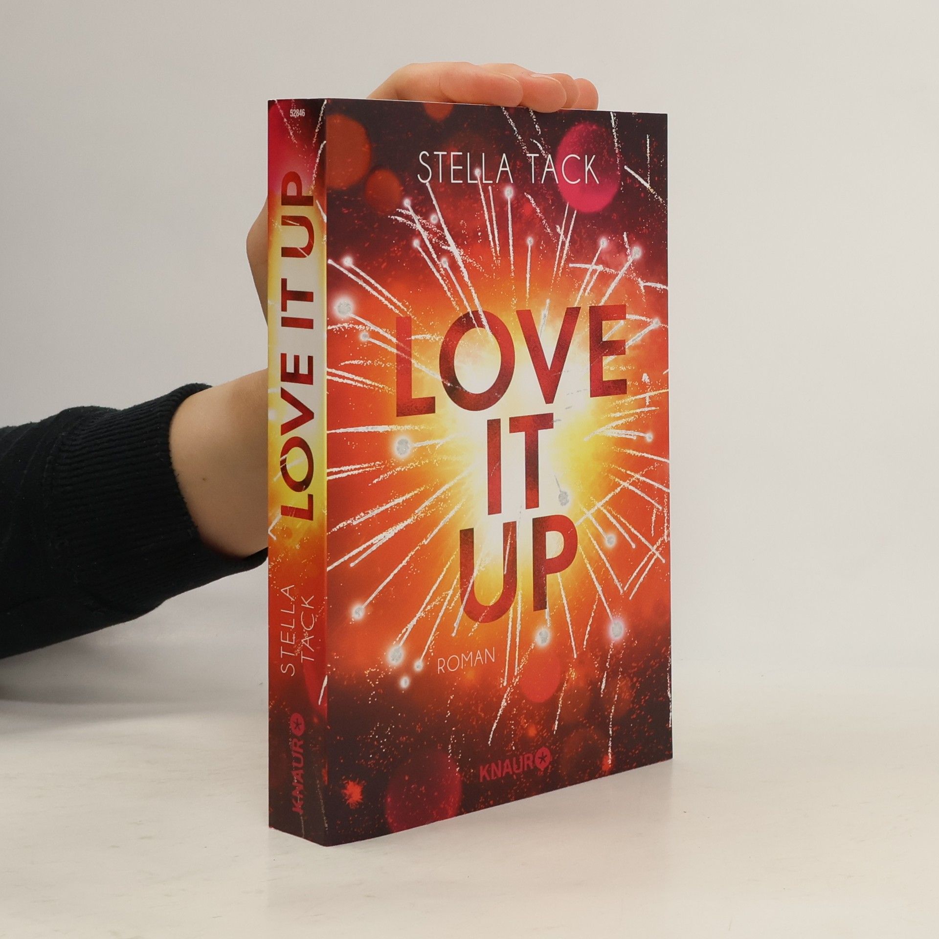 Stella A. Tack Love it up