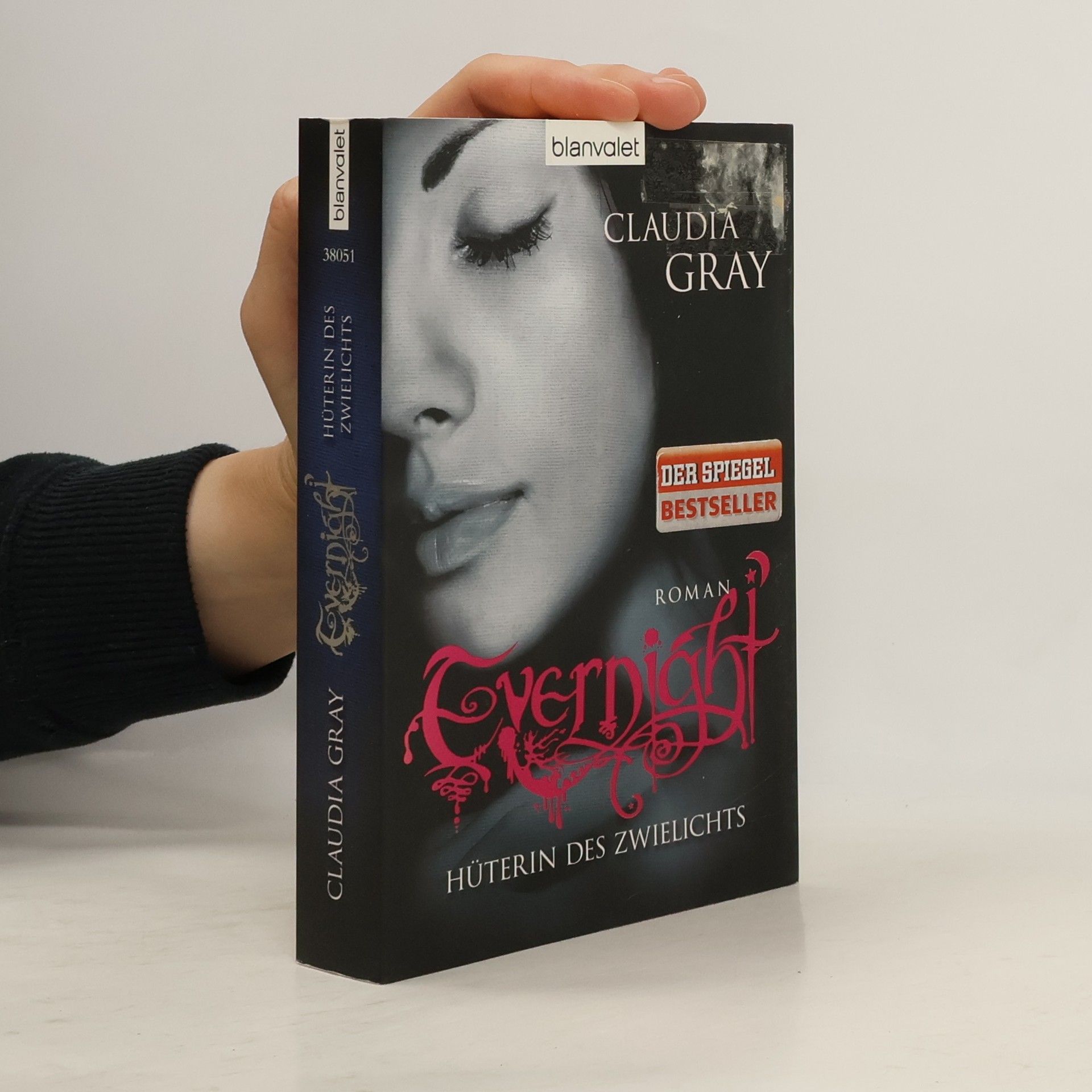 Claudia Gray Evernight 3
