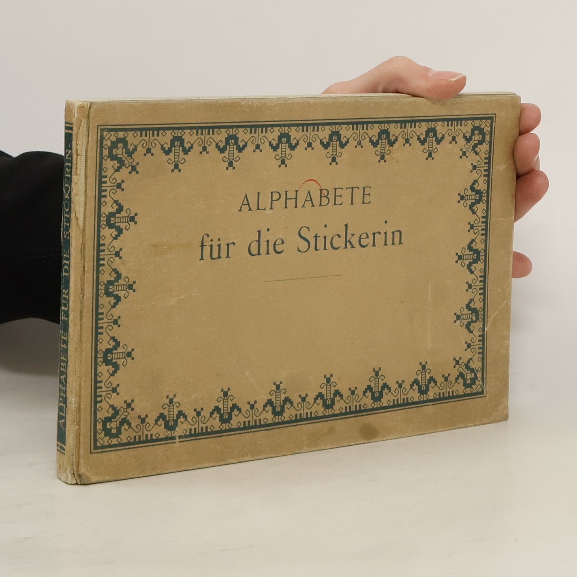 Autorenkollektiv Alphabete für die Stickerin