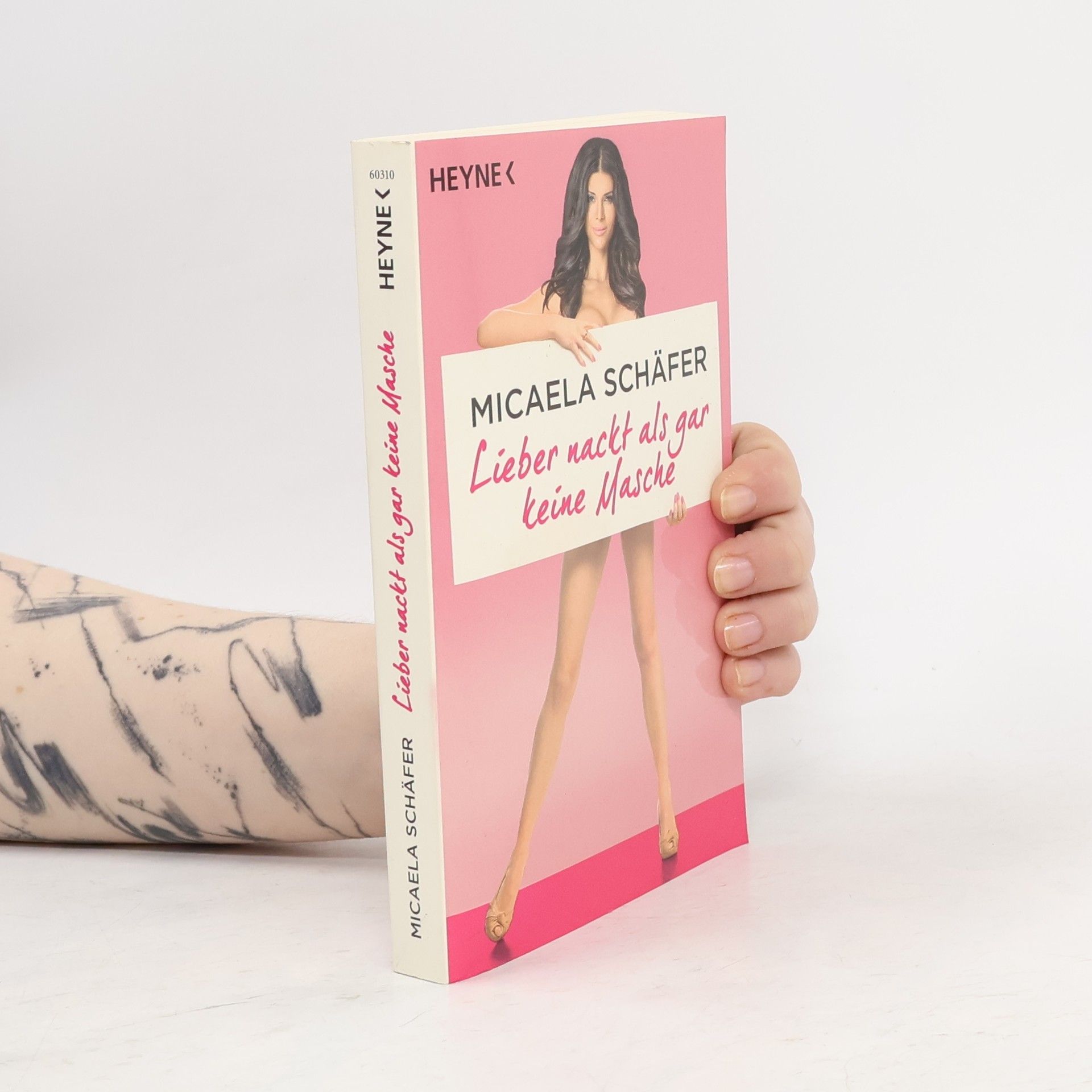 Micaela Schäfer Lieber nackt als gar keine Masche