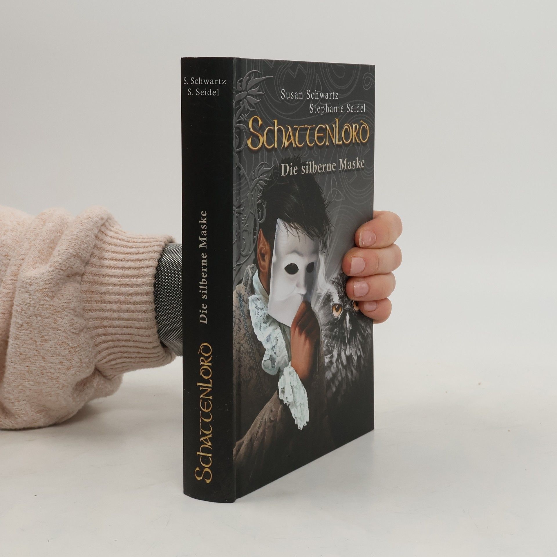 Susan Schwartz Schattenloro. Die silberne Maske