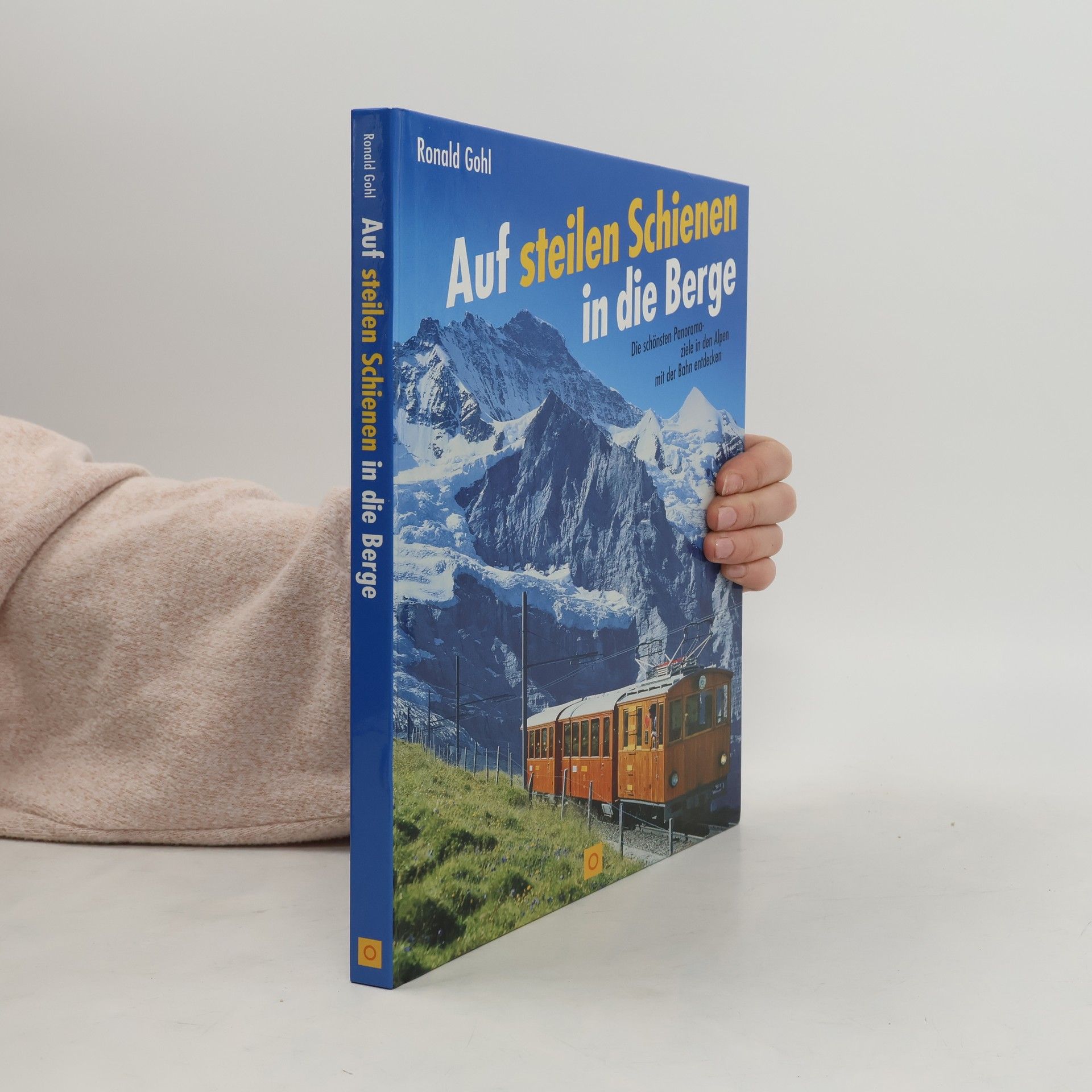 Auf steilen Schienen in die Berge