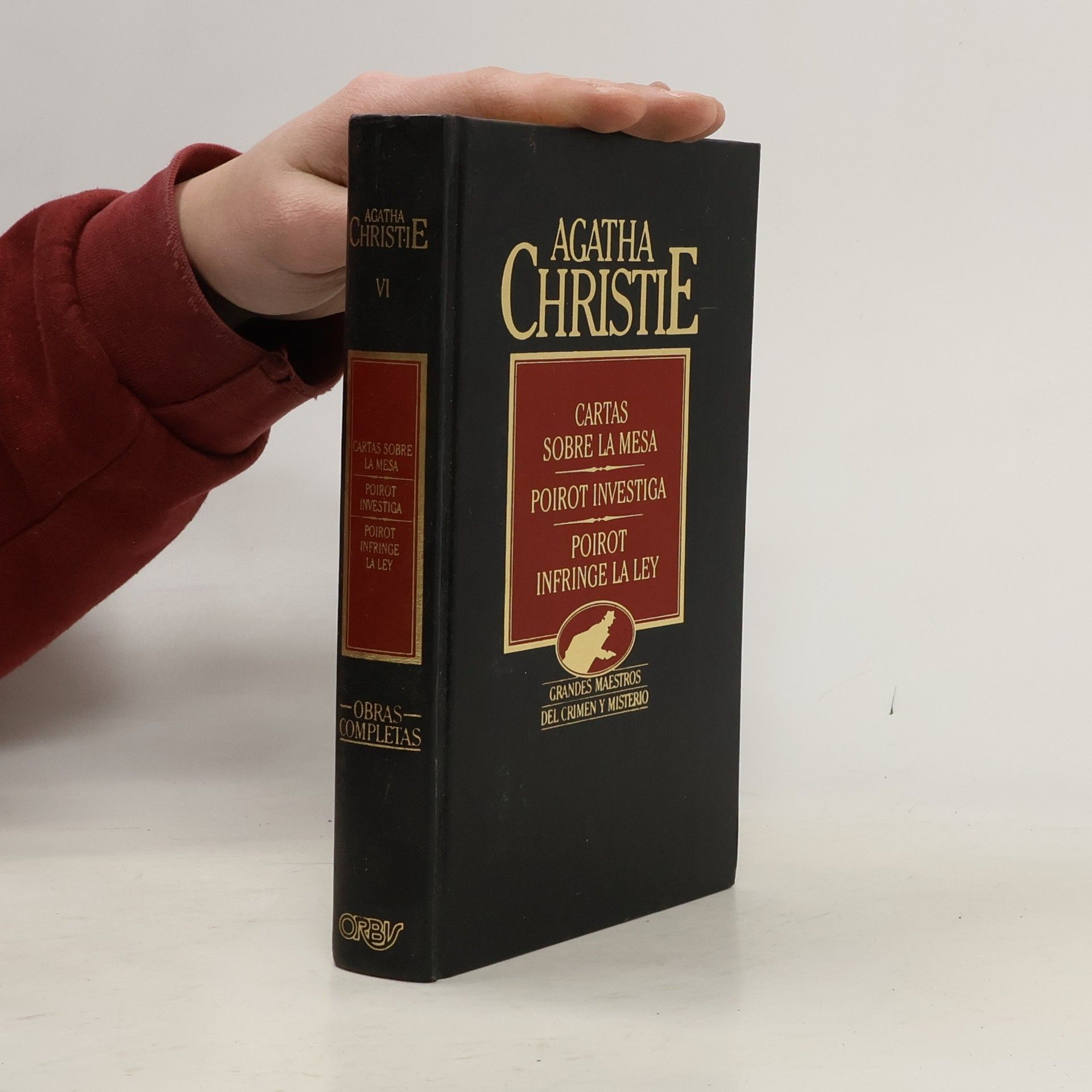 Agatha Christie Cartas sobre la mesa / Poirot investiga / Poirot infringe la ley