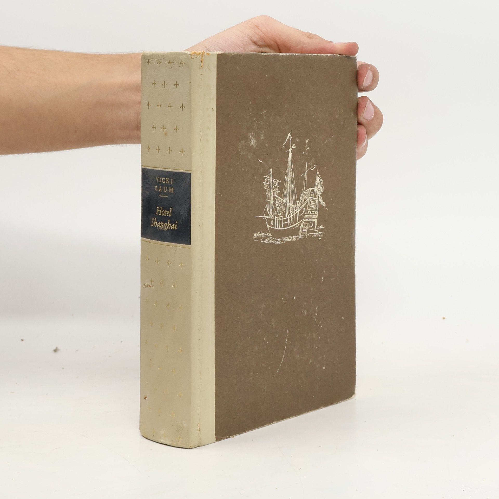 Vicki Baum Hotel Shanghai