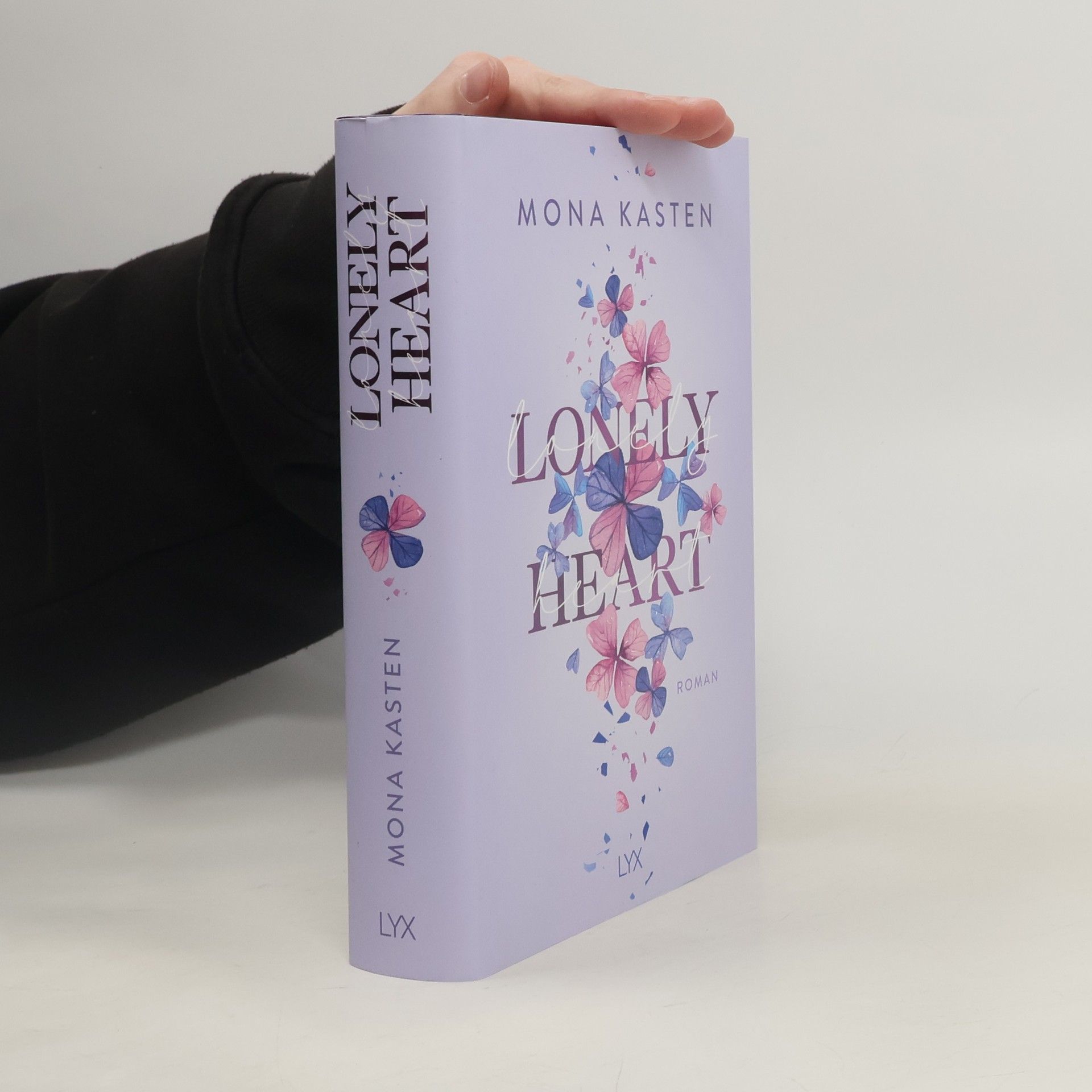 Mona Kasten Lonely heart