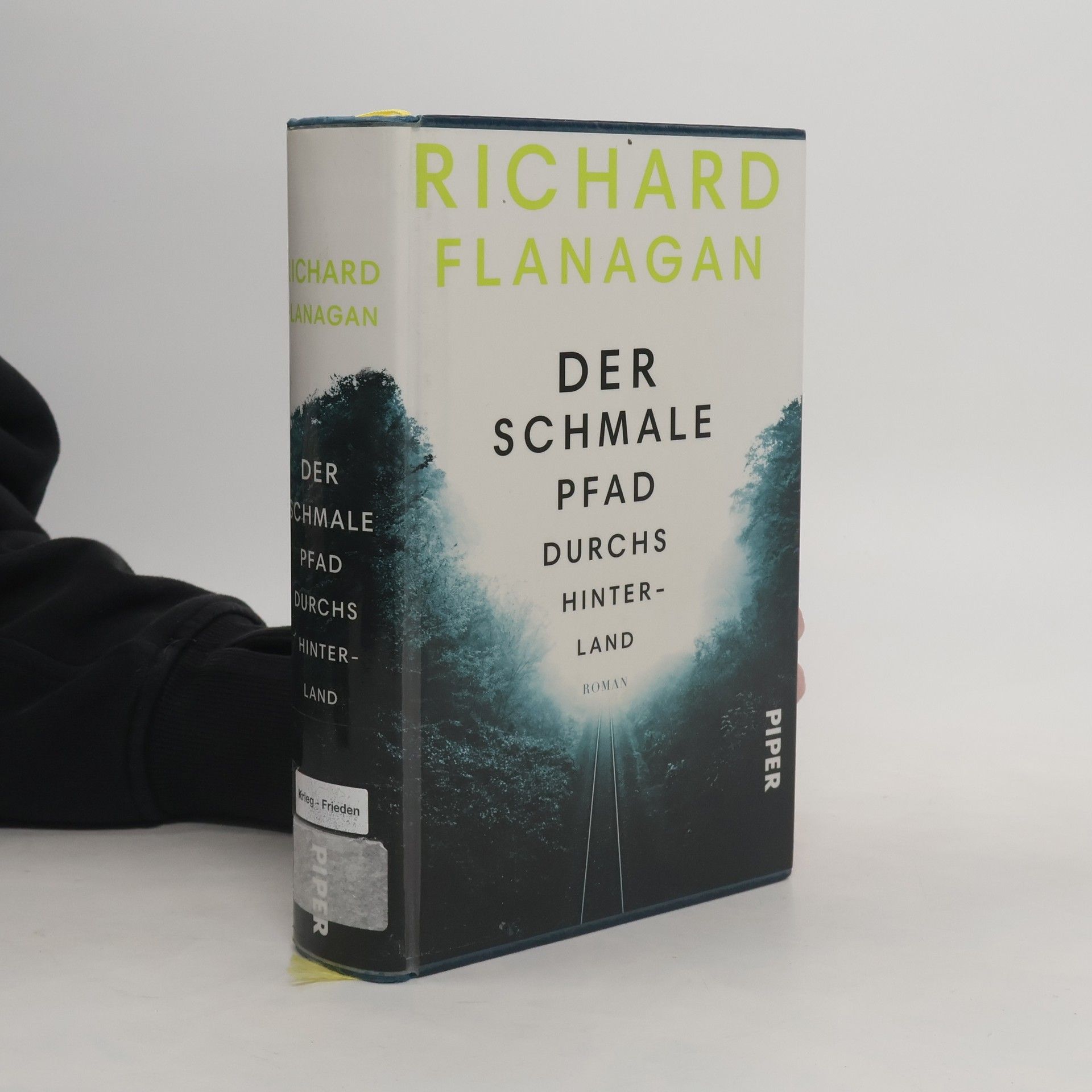 Der schmale Pfad durchs Hinterland