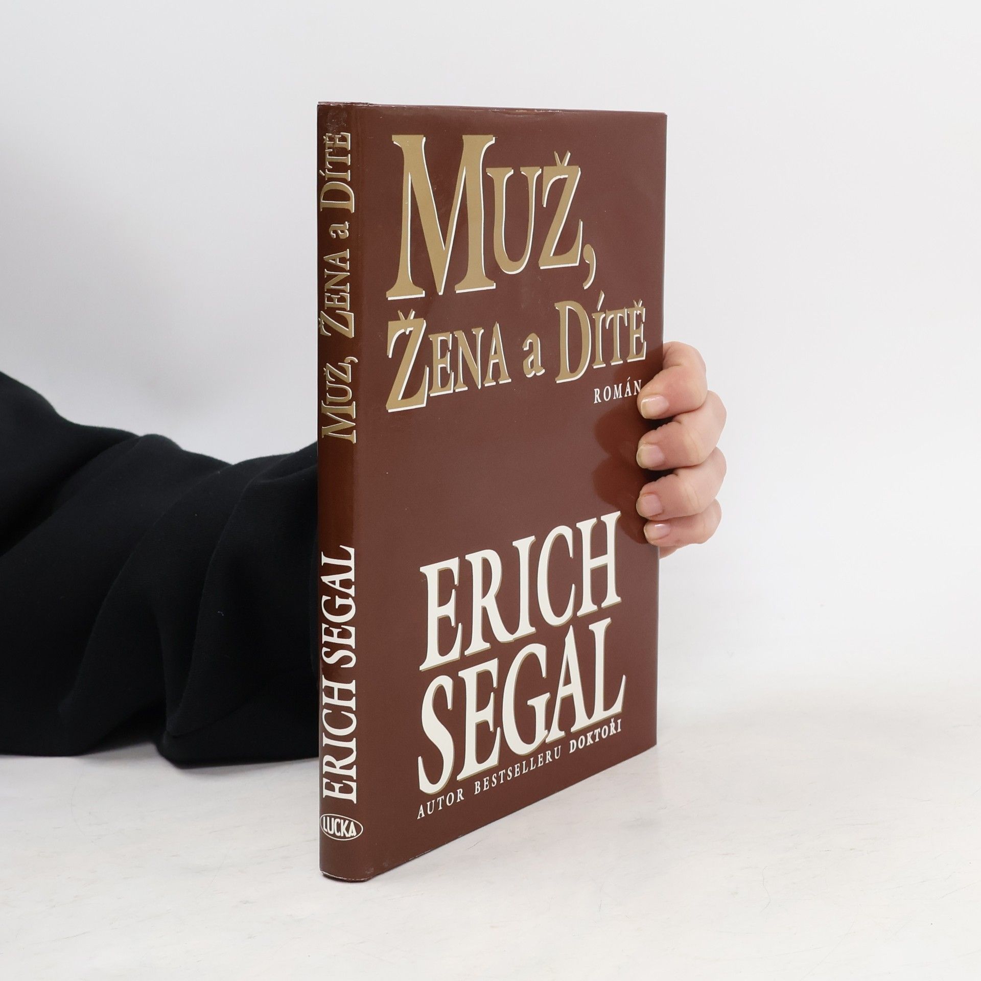 Muž, žena a dítě