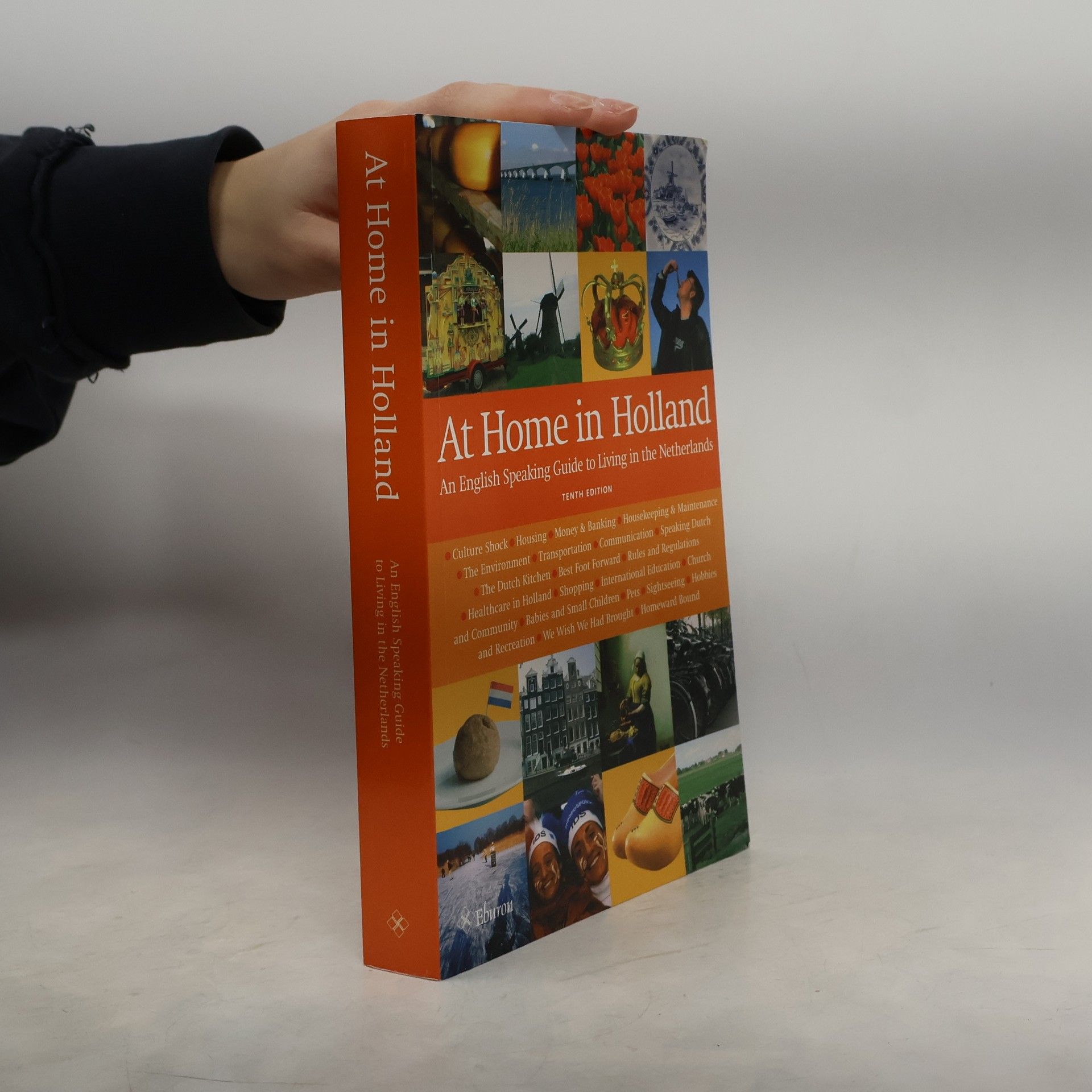 The American Women's Club of The Hague At Home in Holland