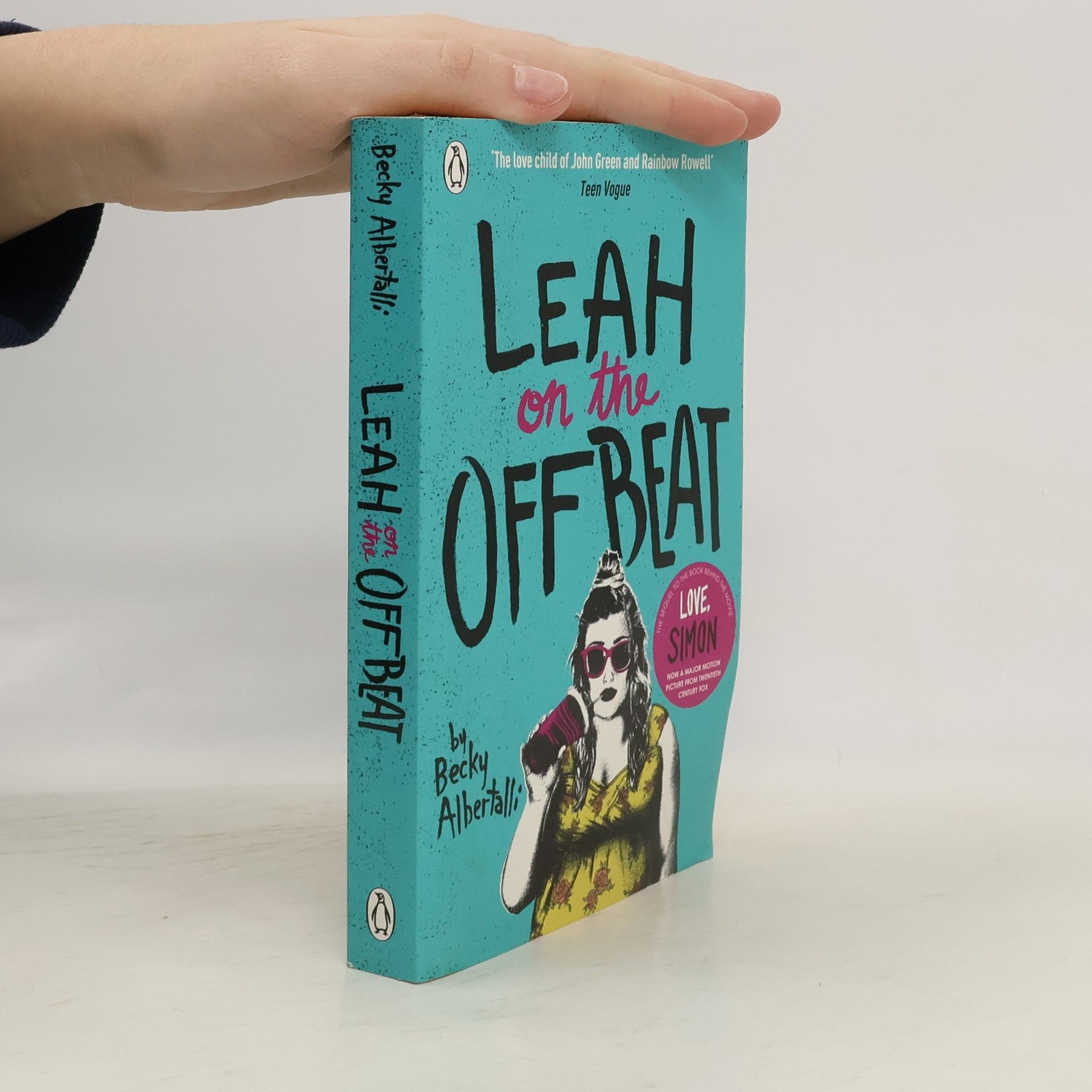 Becky Albertalli Leah on the off beat