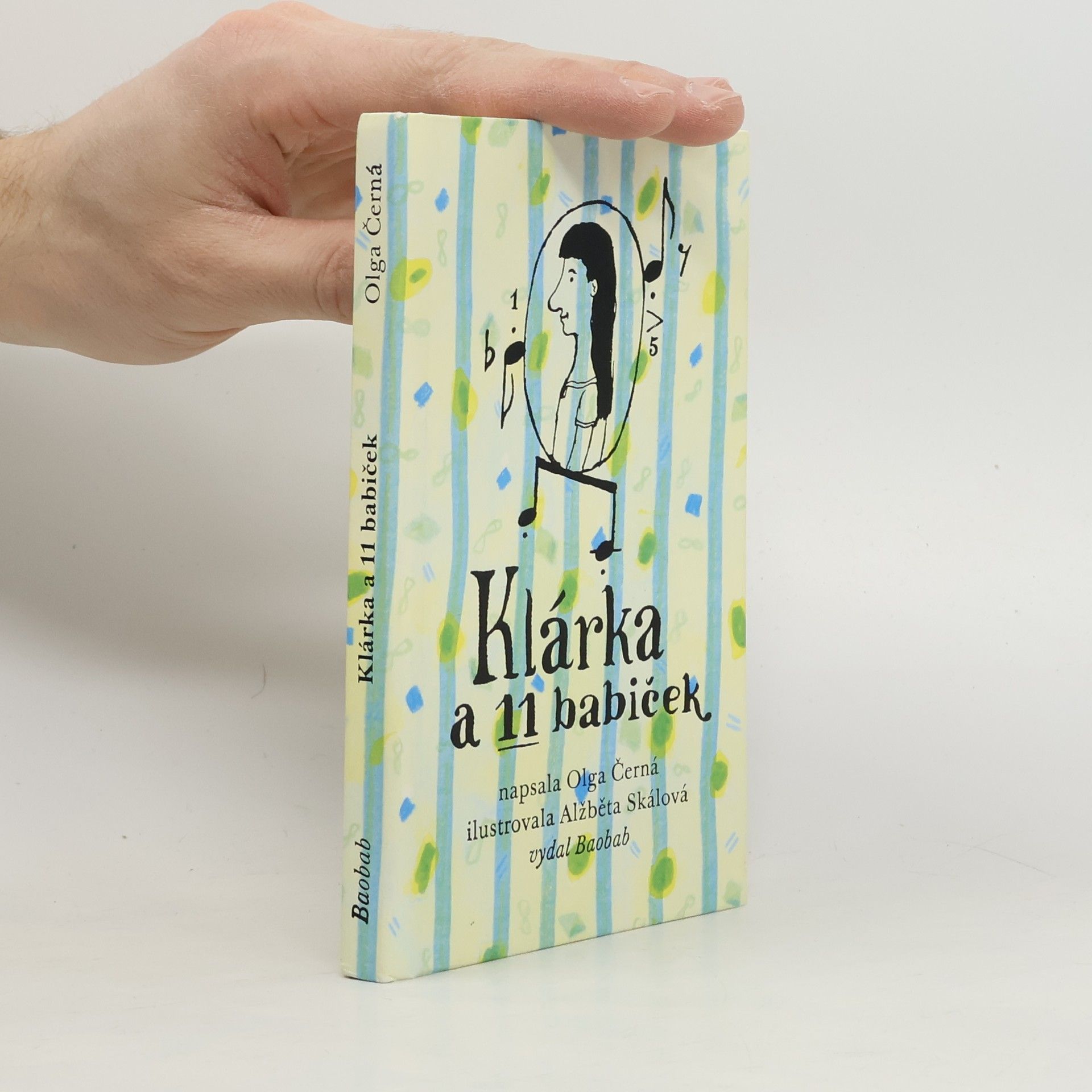 Klárka a 11 babiček