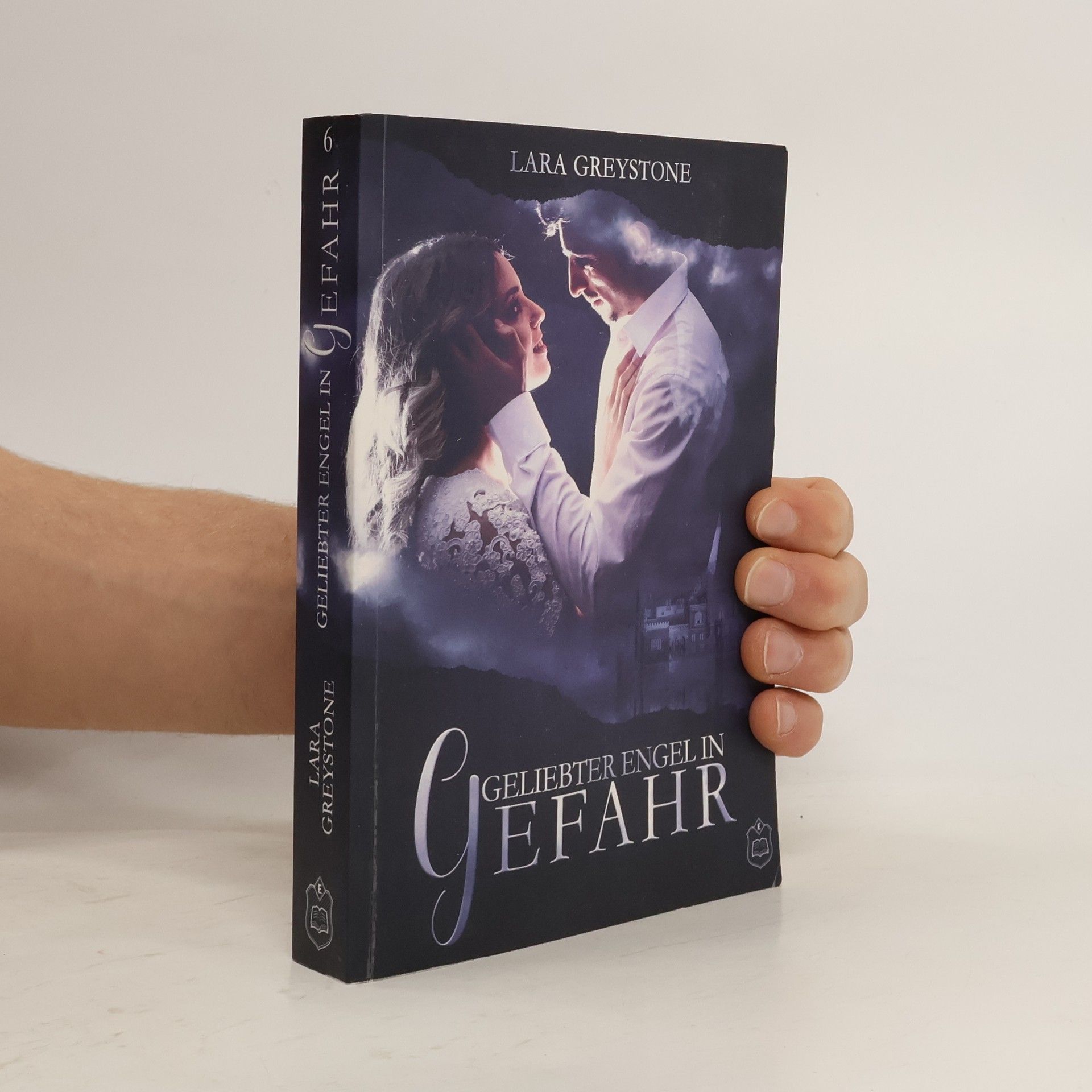 Geliebter Engel in Gefahr