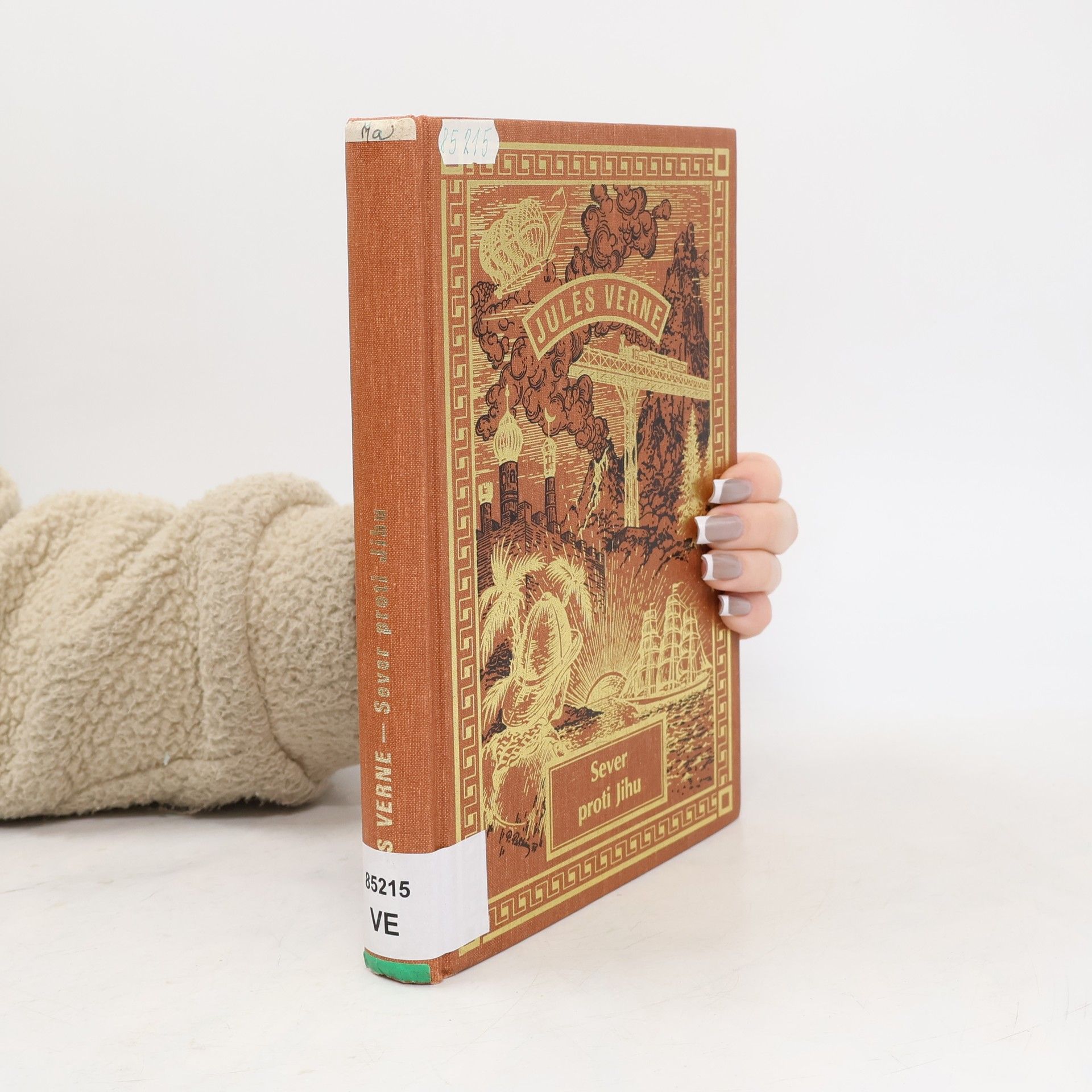 Jules Verne Sever proti Jihu