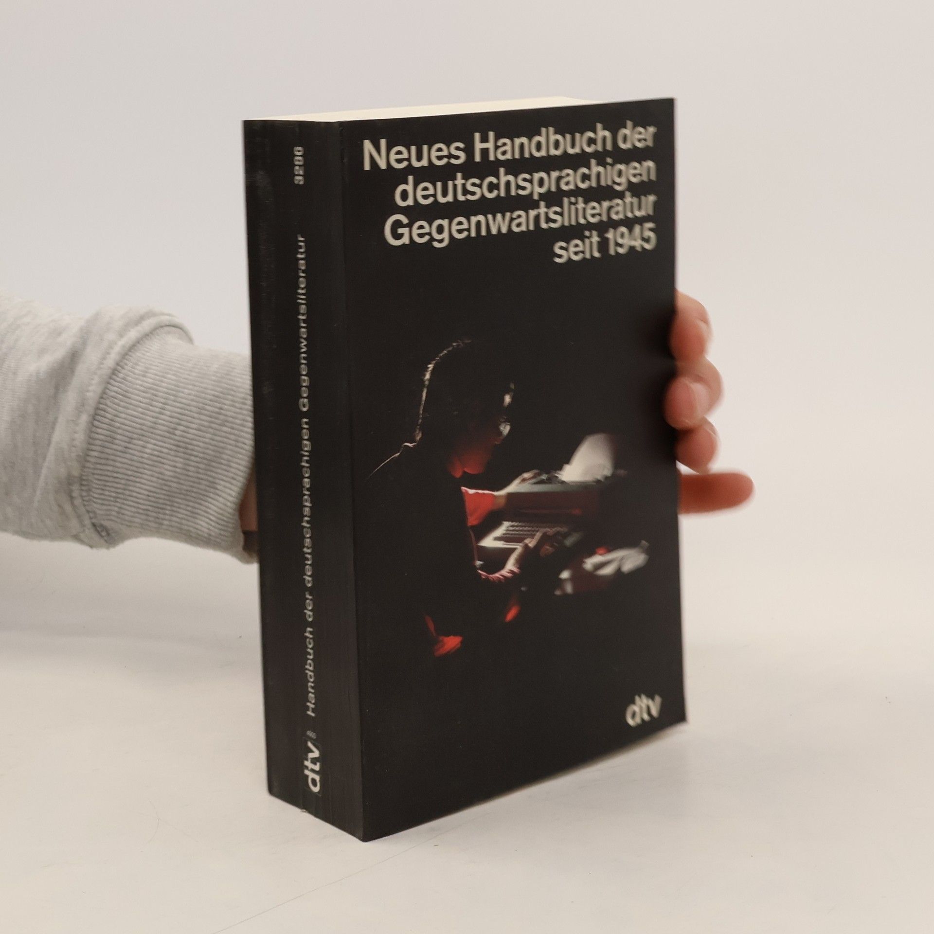 Neues Handbuch der deutschsprachigen Gegenwartsliteratur seit 1945