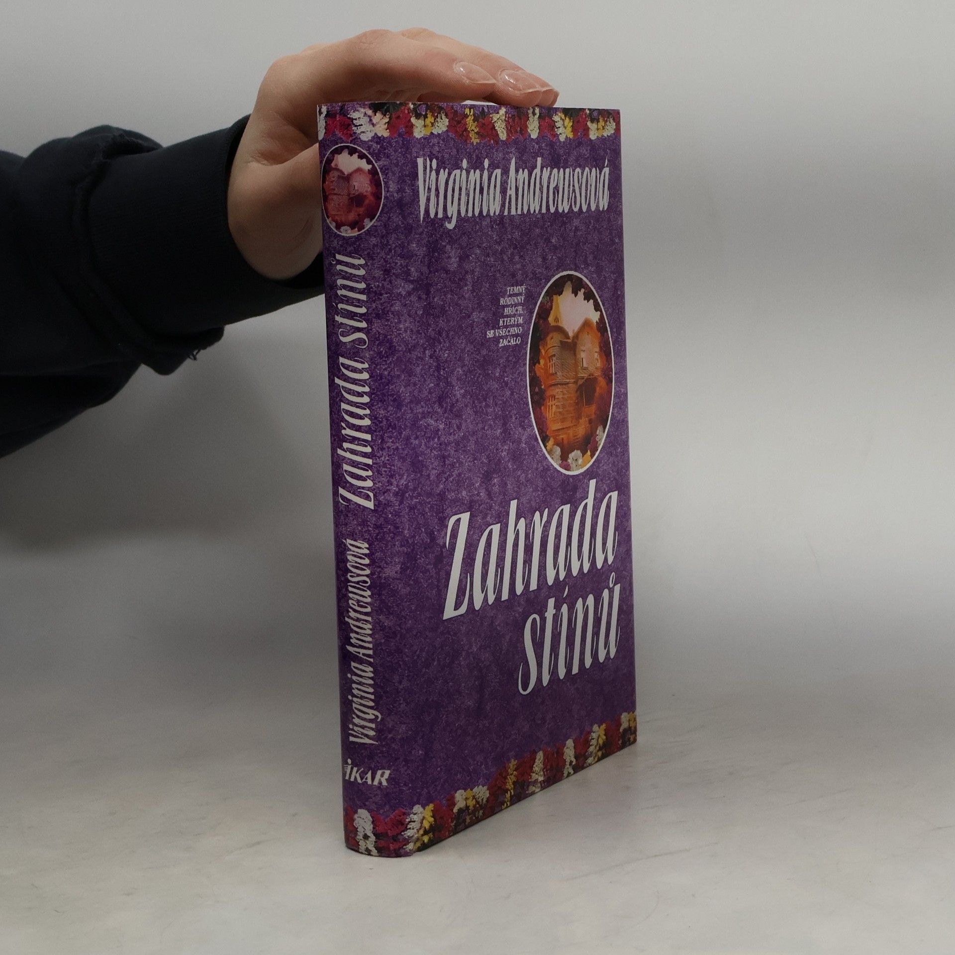 Viera Fabianová Zahrada stínů. 5. část pentalogie