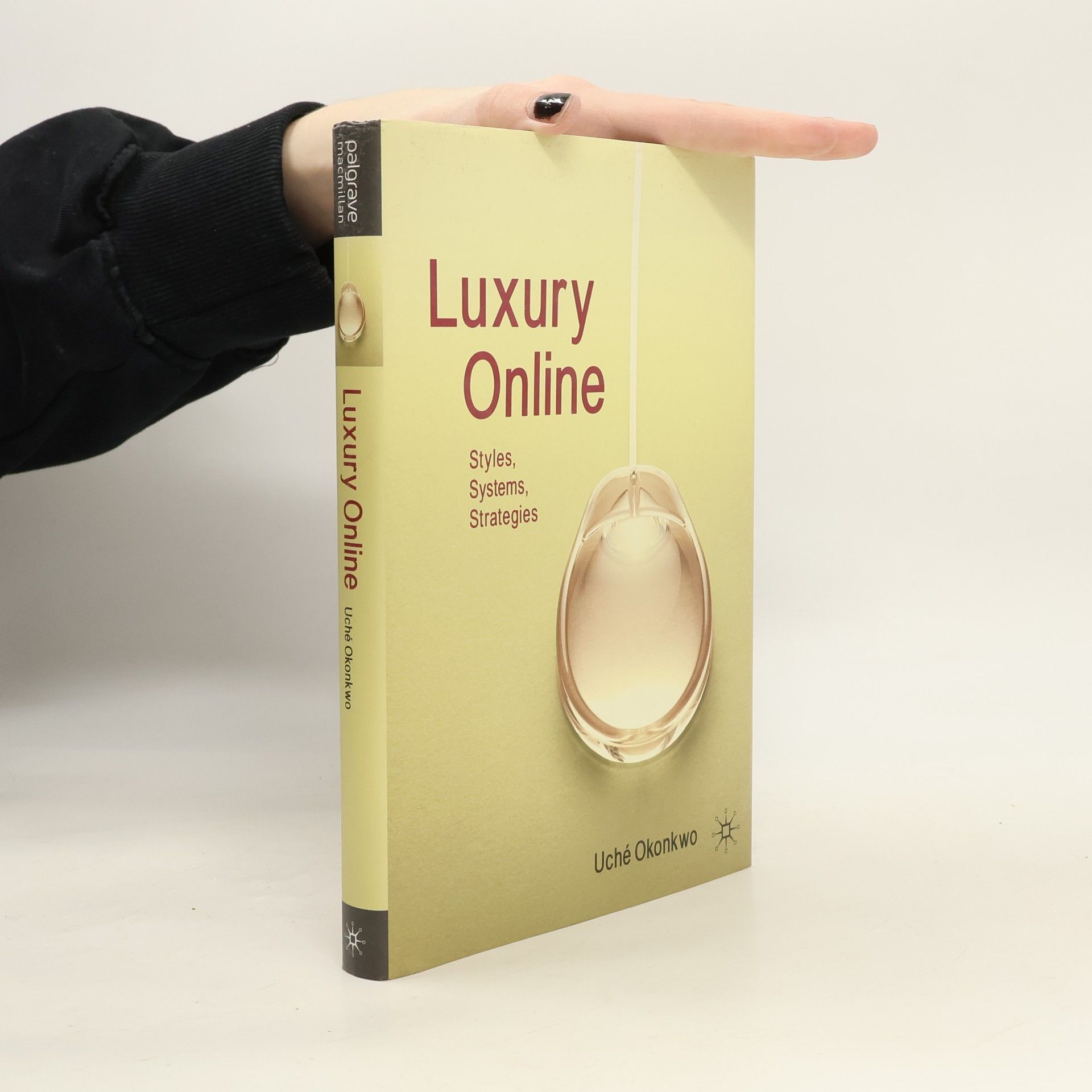 Uche Okonkwo Luxury Online