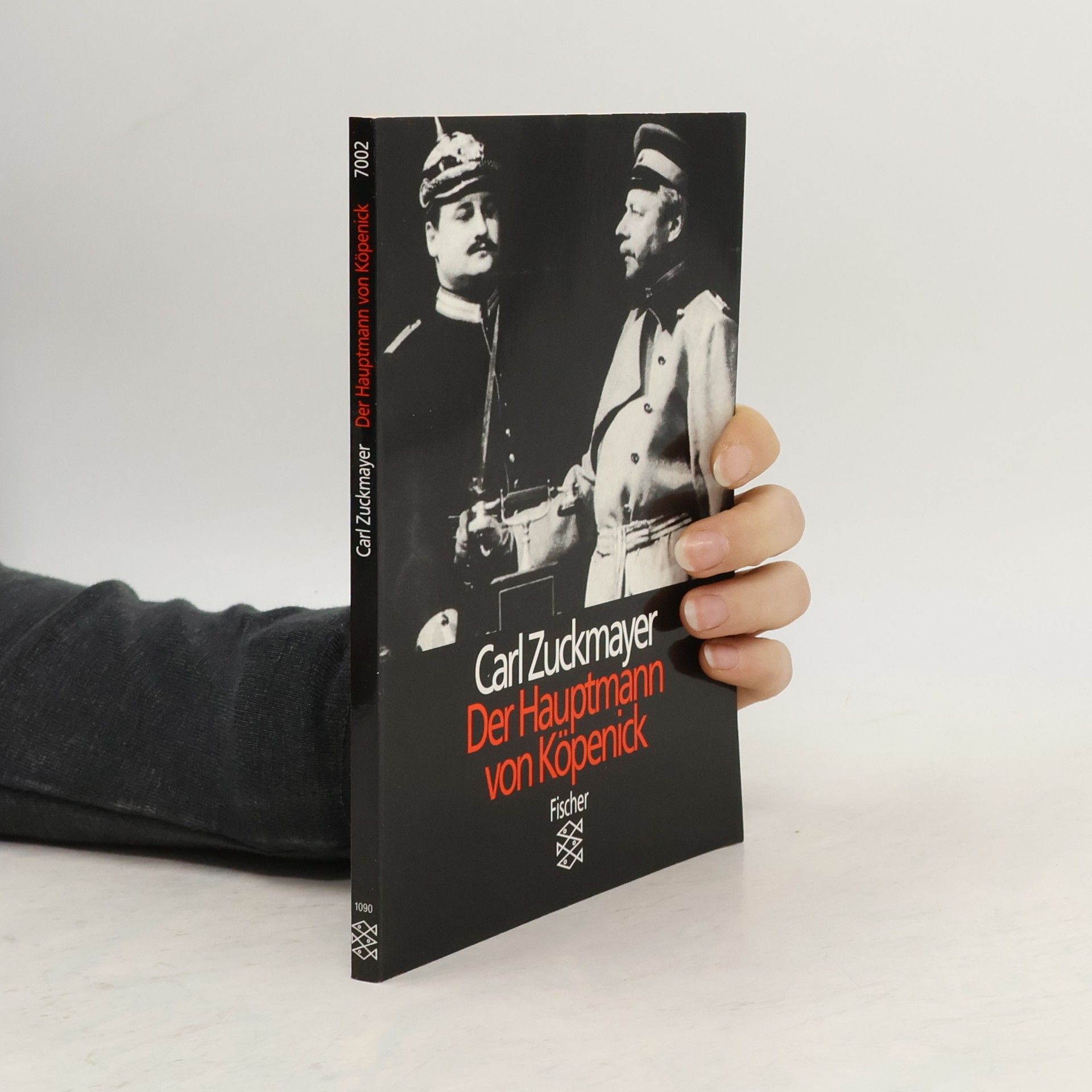 Der Hauptmann von Köpenick : ein deutsches Märchen in drei Akten