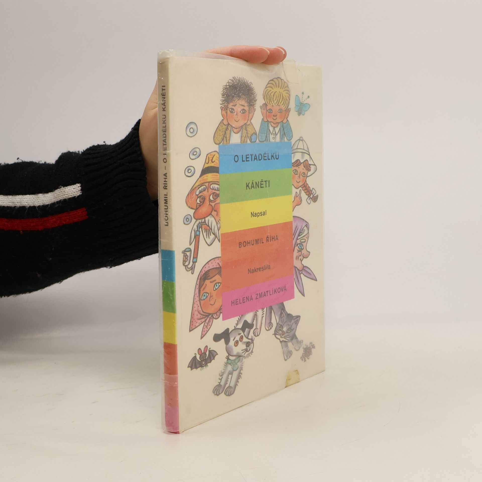 O letadélku Káněti