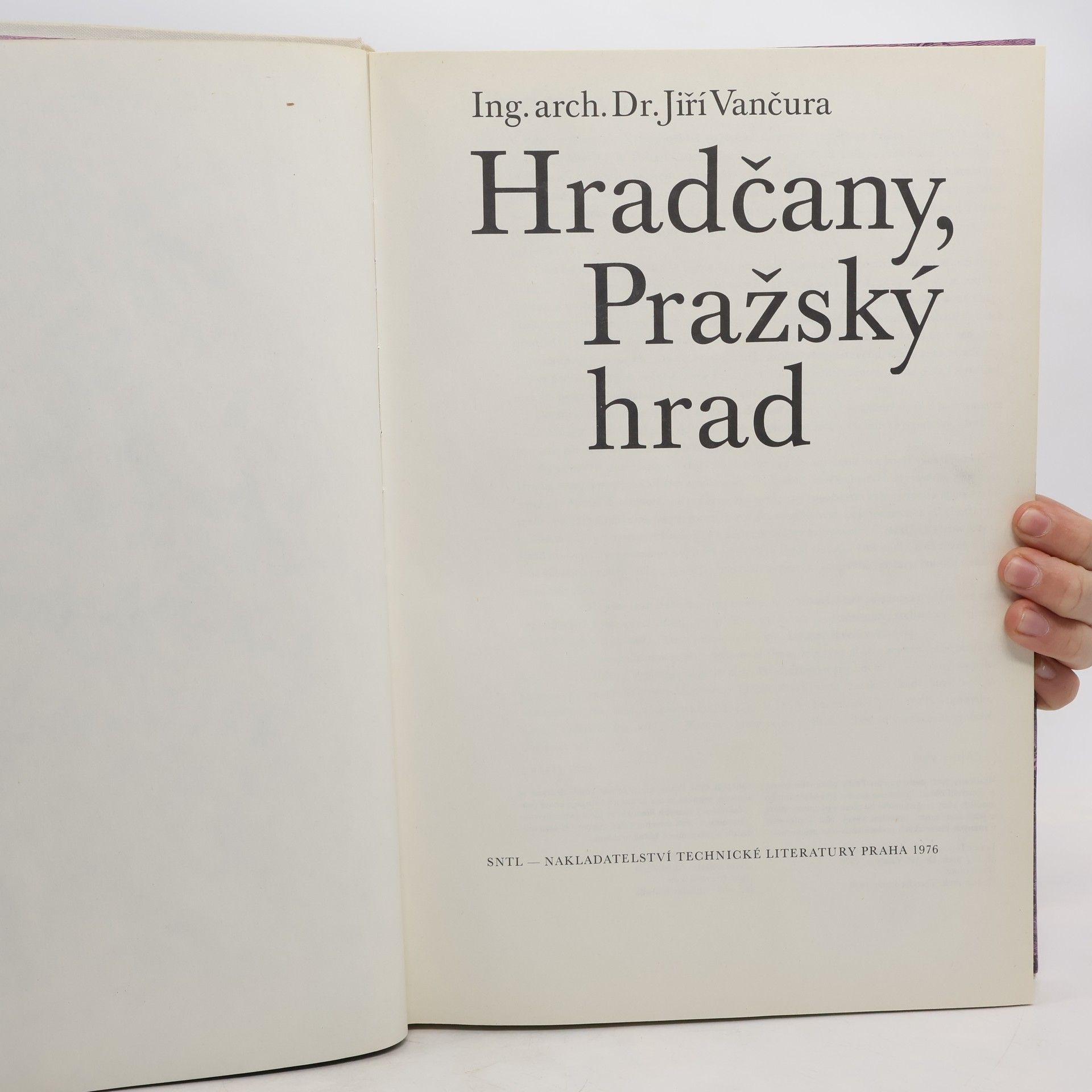 Jiří Vančura Hradčany. Pražský hrad