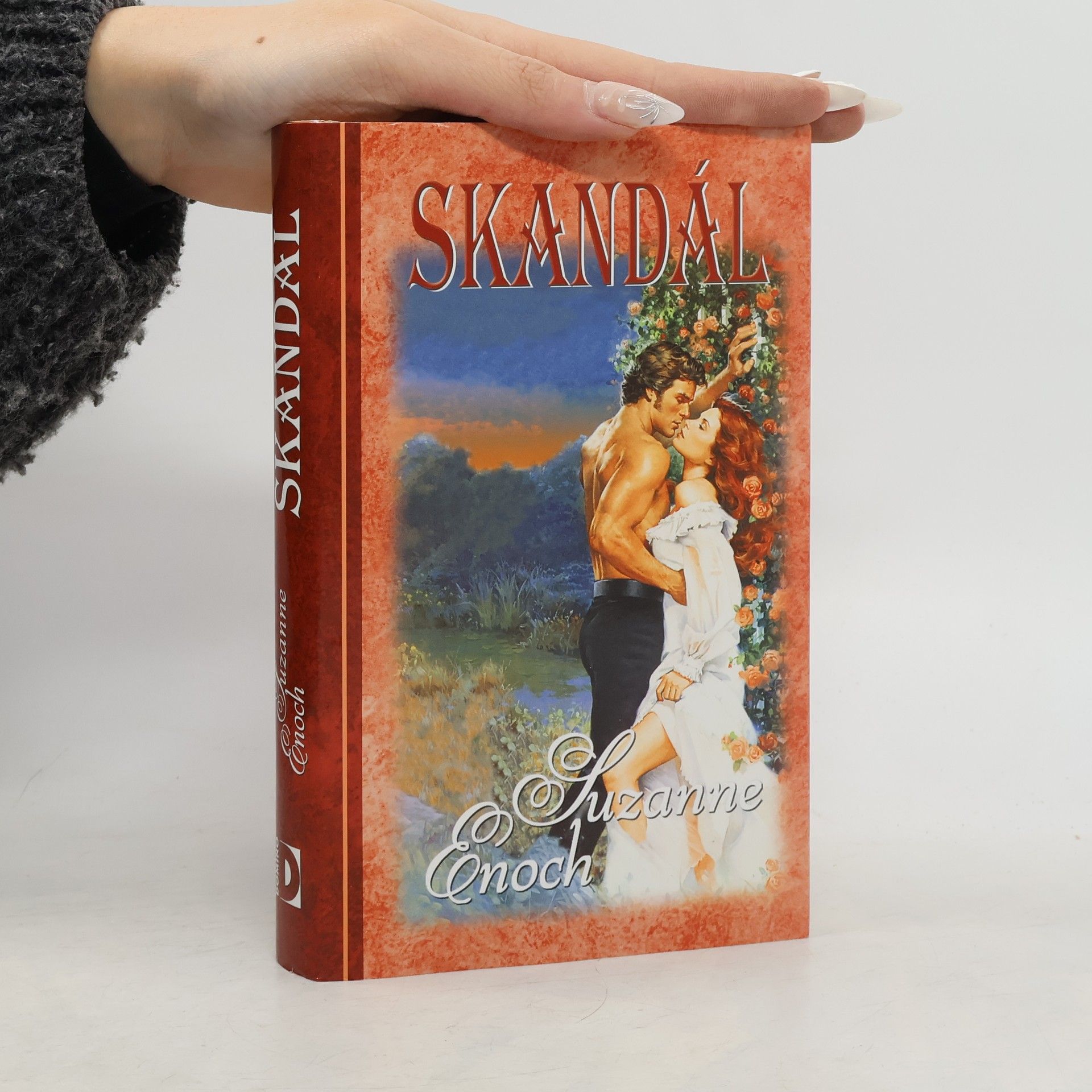 Suzanne Enoch Skandál