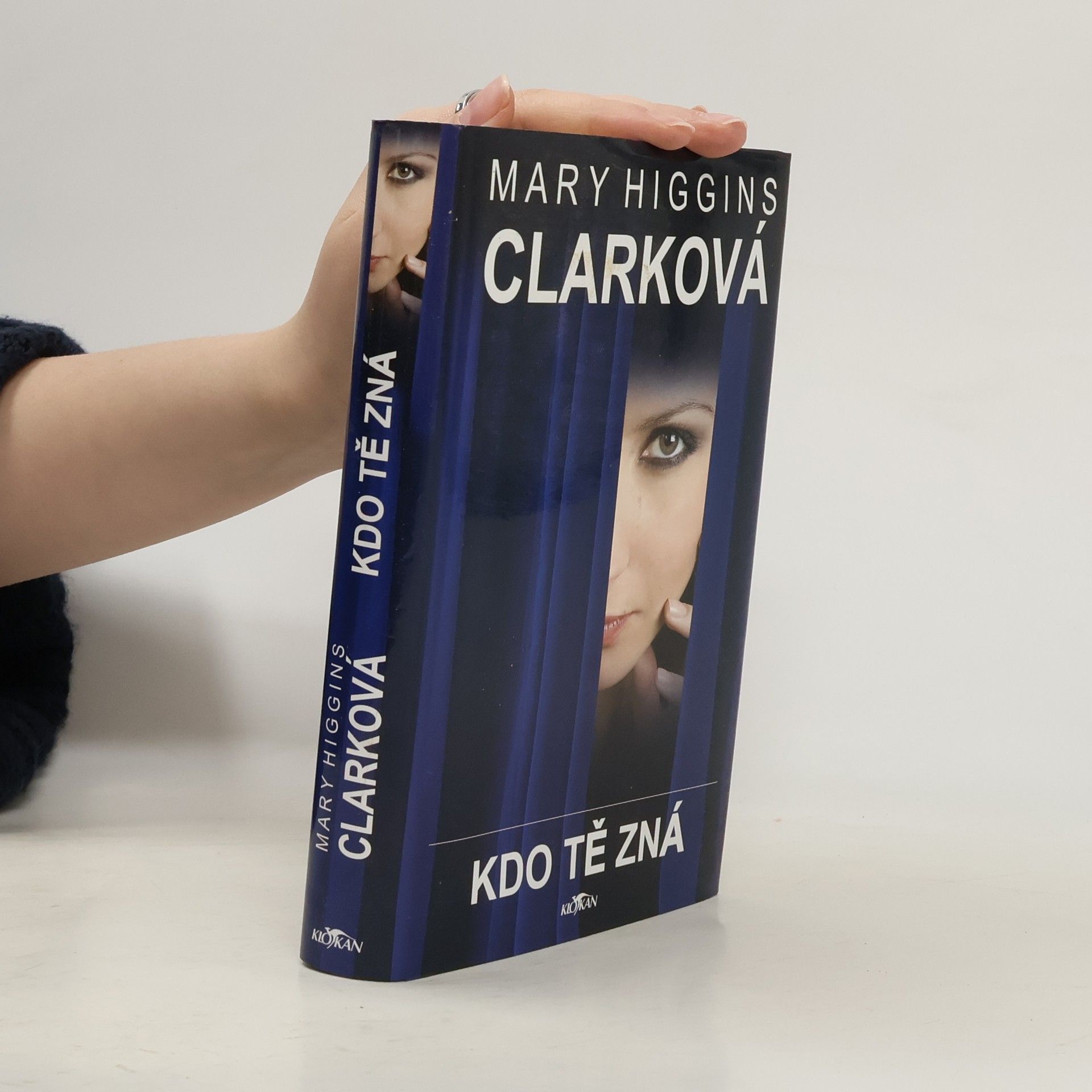 Mary Higgins Clark Kdo tě zná